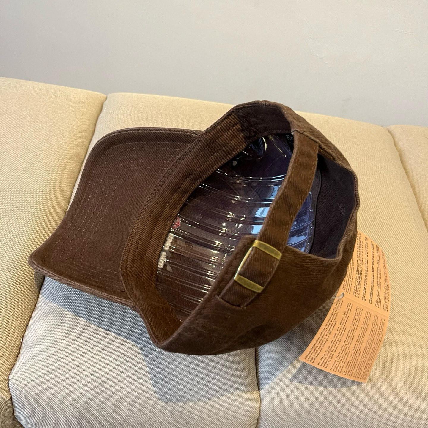  谬谬miumiu 原单春夏新款棒球帽，正品开模订制，原版做工细致质量超赞！