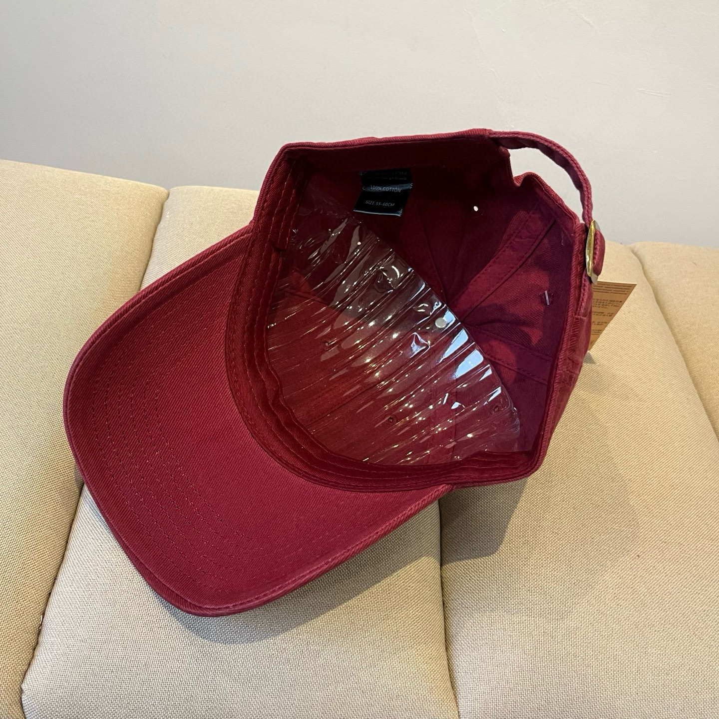  谬谬miumiu 原单春夏新款棒球帽，正品开模订制，原版做工细致质量超赞！