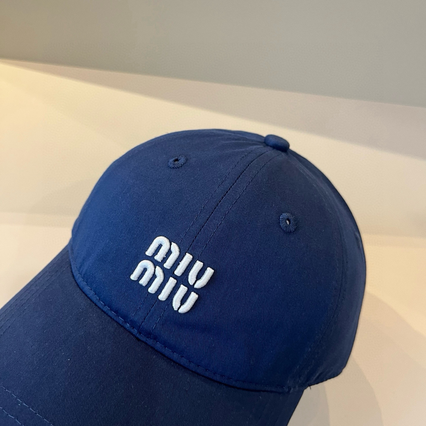  谬谬miumiu 原单春夏新款棒球帽，正品开模订制，原版做工细致质量超赞！