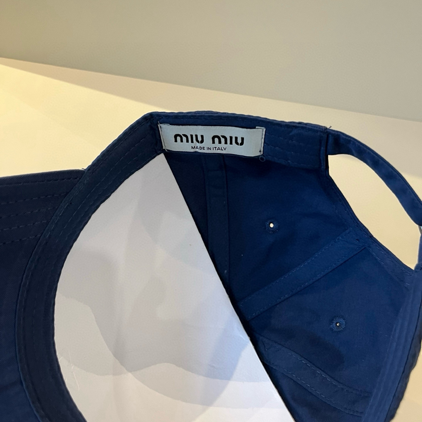  谬谬miumiu 原单春夏新款棒球帽，正品开模订制，原版做工细致质量超赞！