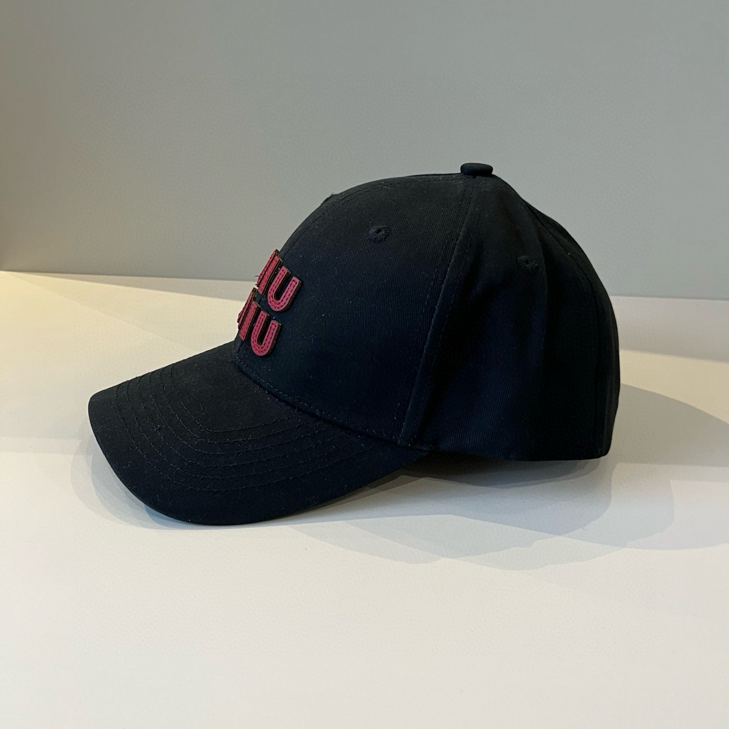  谬谬miumiu 原单春夏新款棒球帽，正品开模订制，原版做工细致质量超赞！