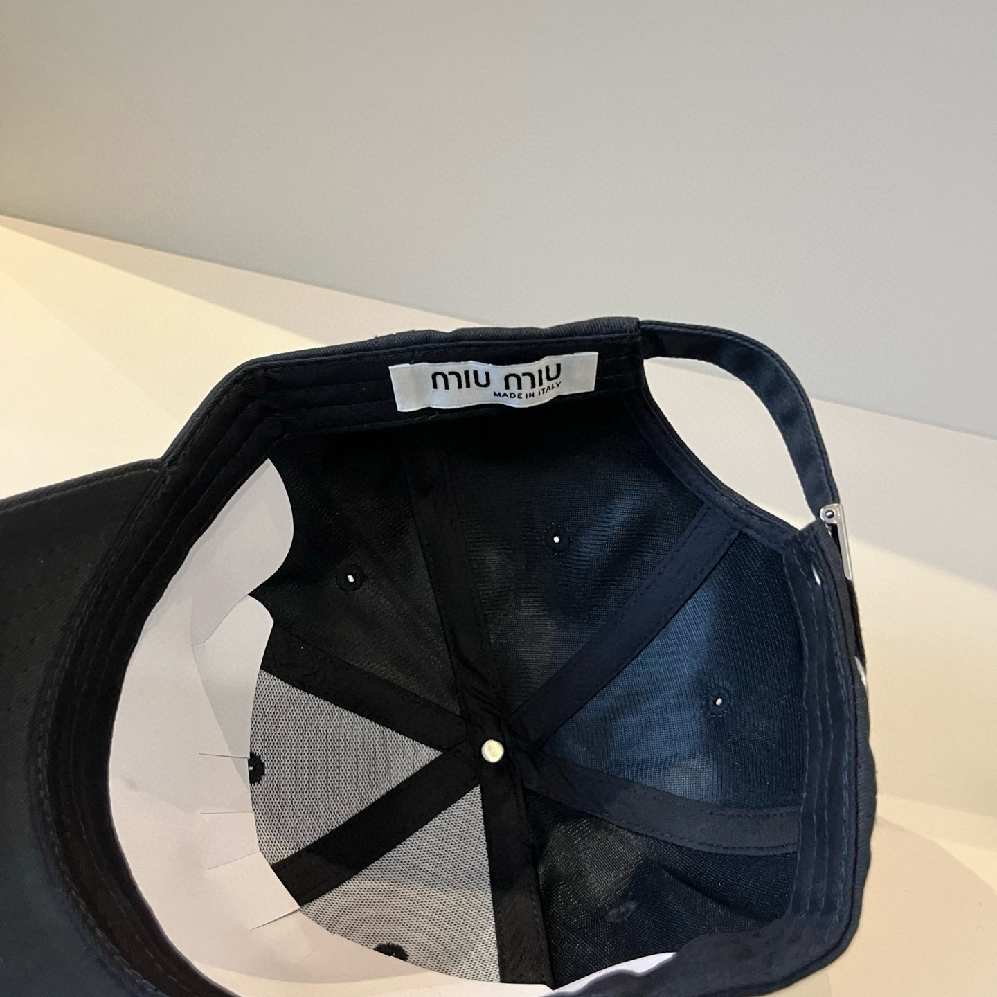  谬谬miumiu 原单春夏新款棒球帽，正品开模订制，原版做工细致质量超赞！