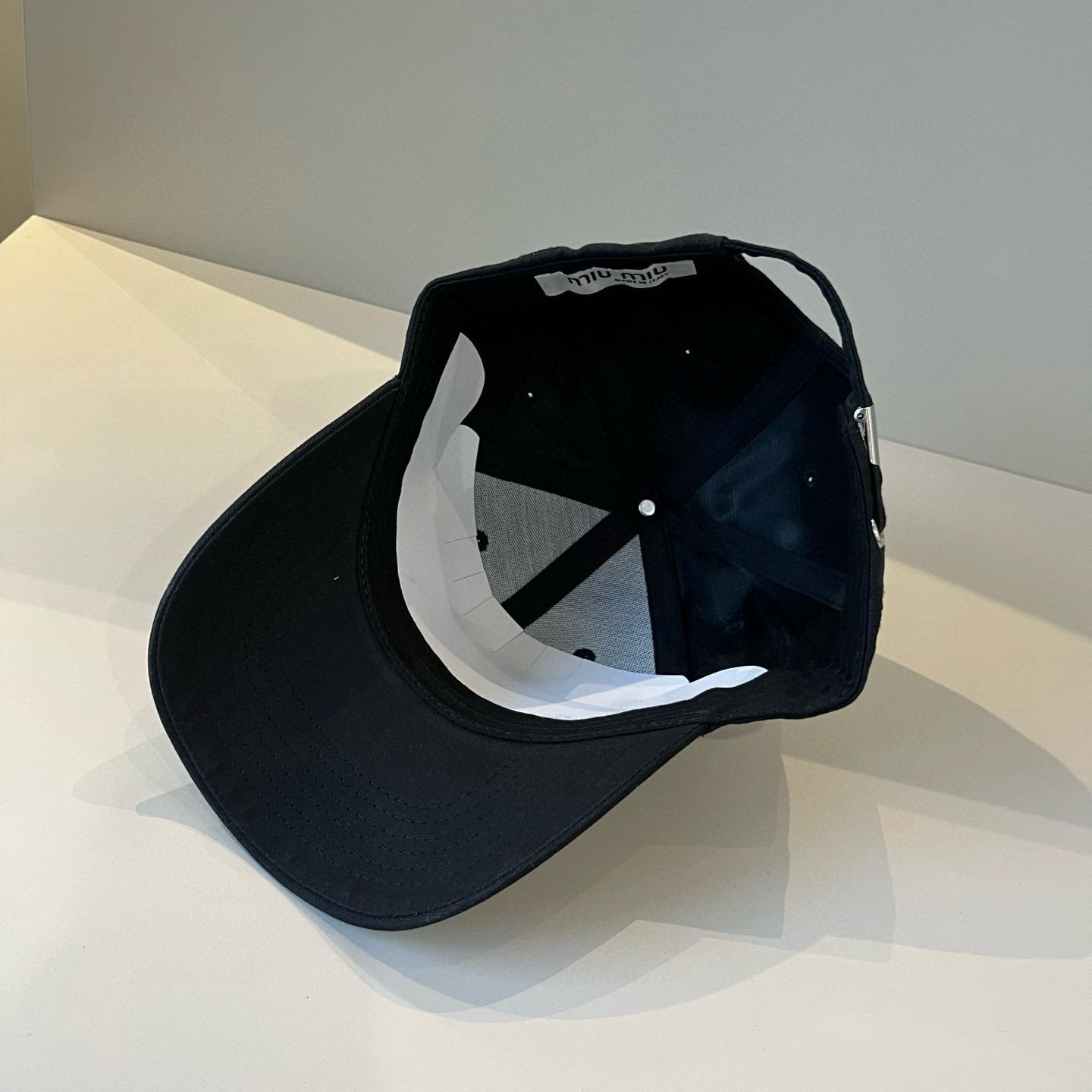  谬谬miumiu 原单春夏新款棒球帽，正品开模订制，原版做工细致质量超赞！