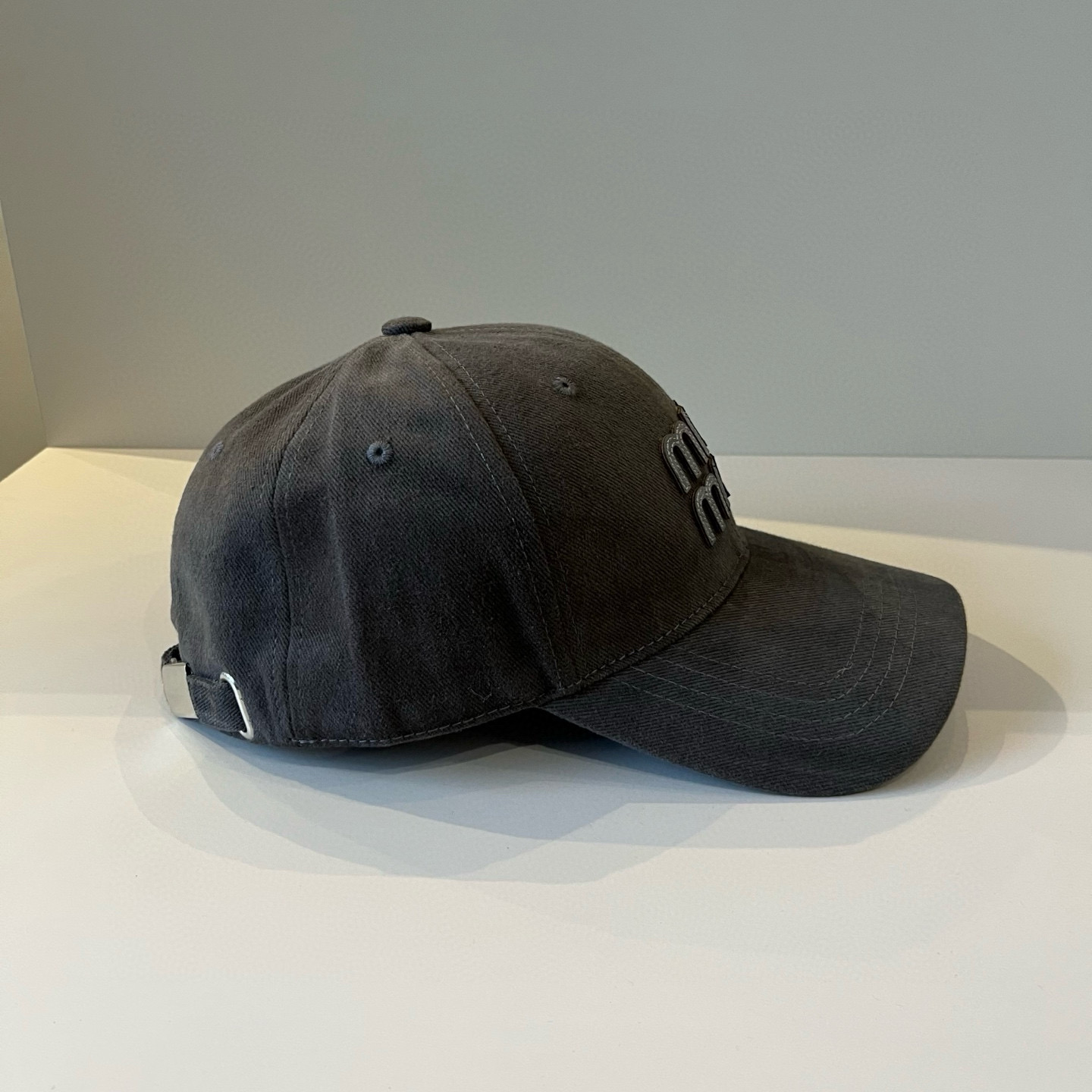  谬谬miumiu 原单春夏新款棒球帽，正品开模订制，原版做工细致质量超赞！