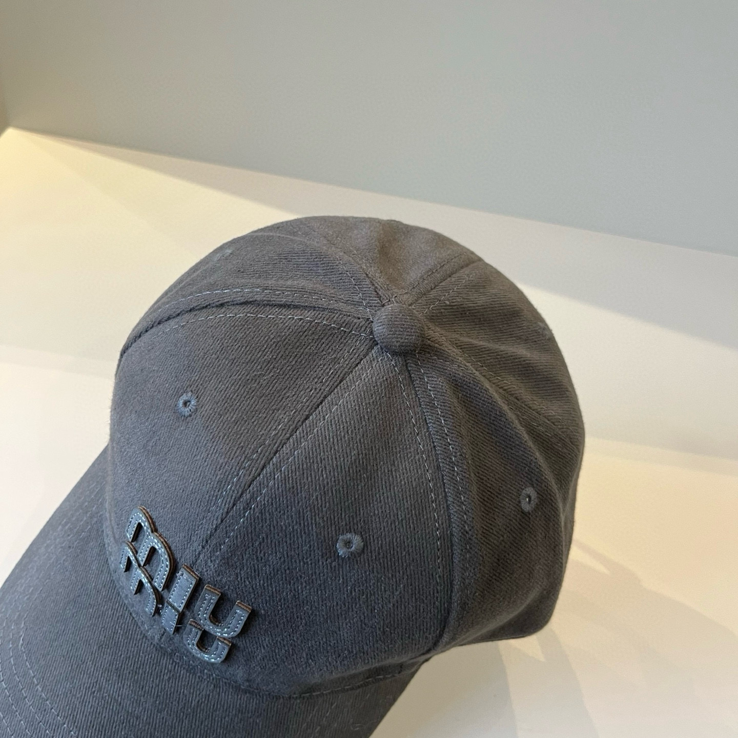  谬谬miumiu 原单春夏新款棒球帽，正品开模订制，原版做工细致质量超赞！
