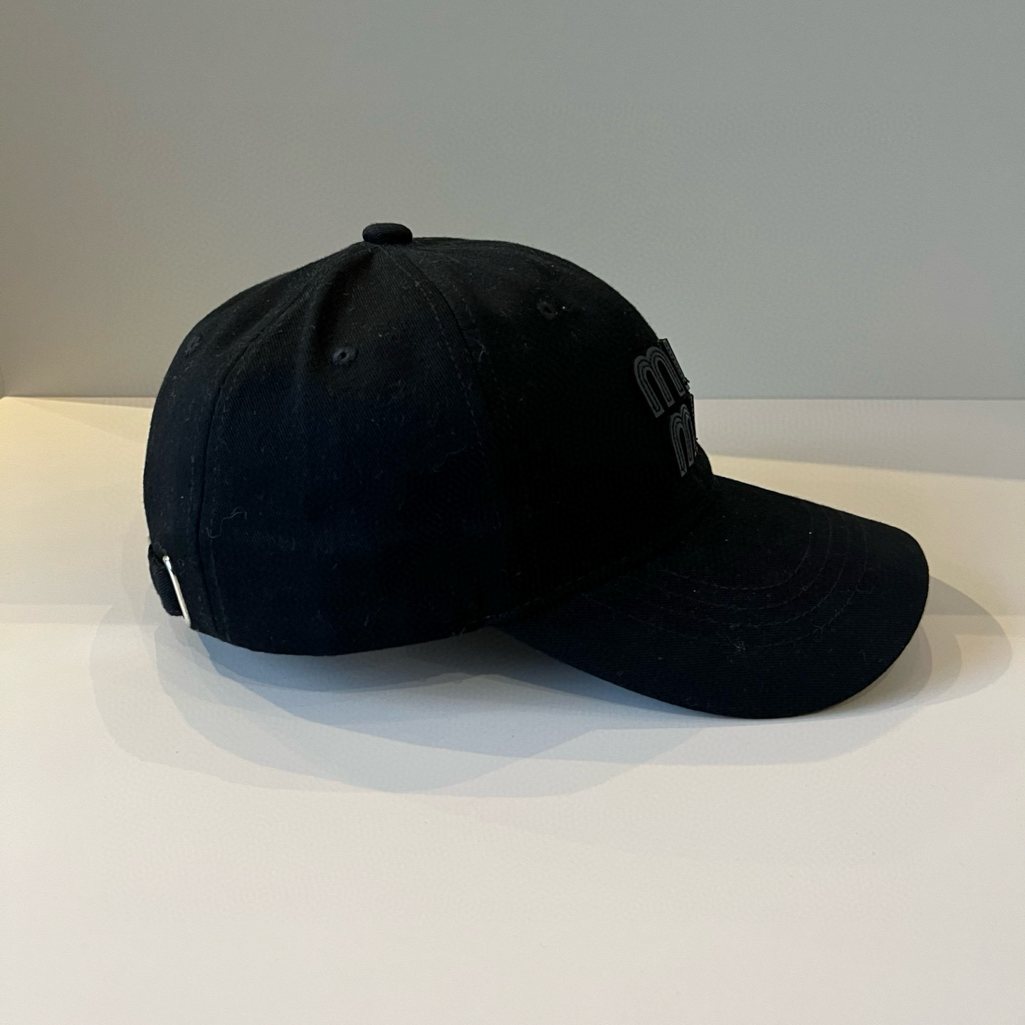  谬谬miumiu 原单春夏新款棒球帽，正品开模订制，原版做工细致质量超赞！