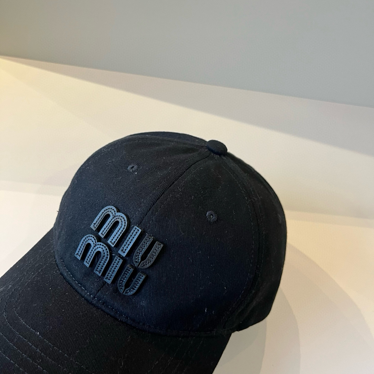  谬谬miumiu 原单春夏新款棒球帽，正品开模订制，原版做工细致质量超赞！