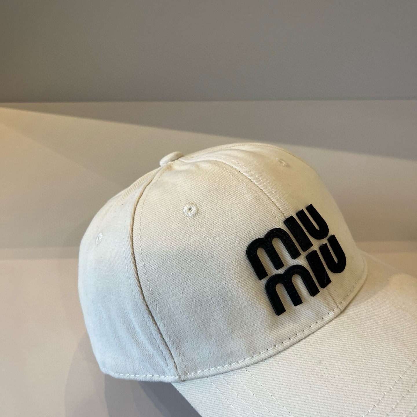  谬谬miumiu 原单春夏新款棒球帽，正品开模订制，原版做工细致质量超赞！