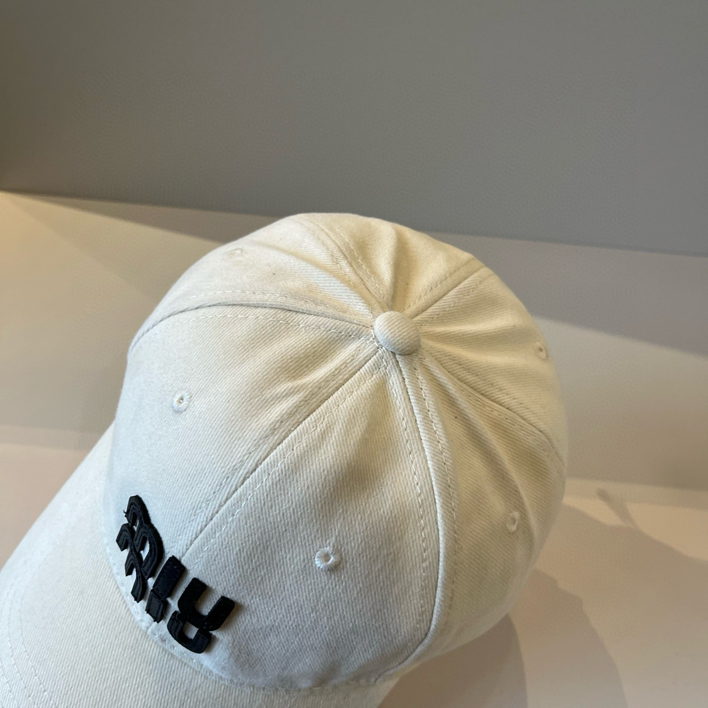  谬谬miumiu 原单春夏新款棒球帽，正品开模订制，原版做工细致质量超赞！