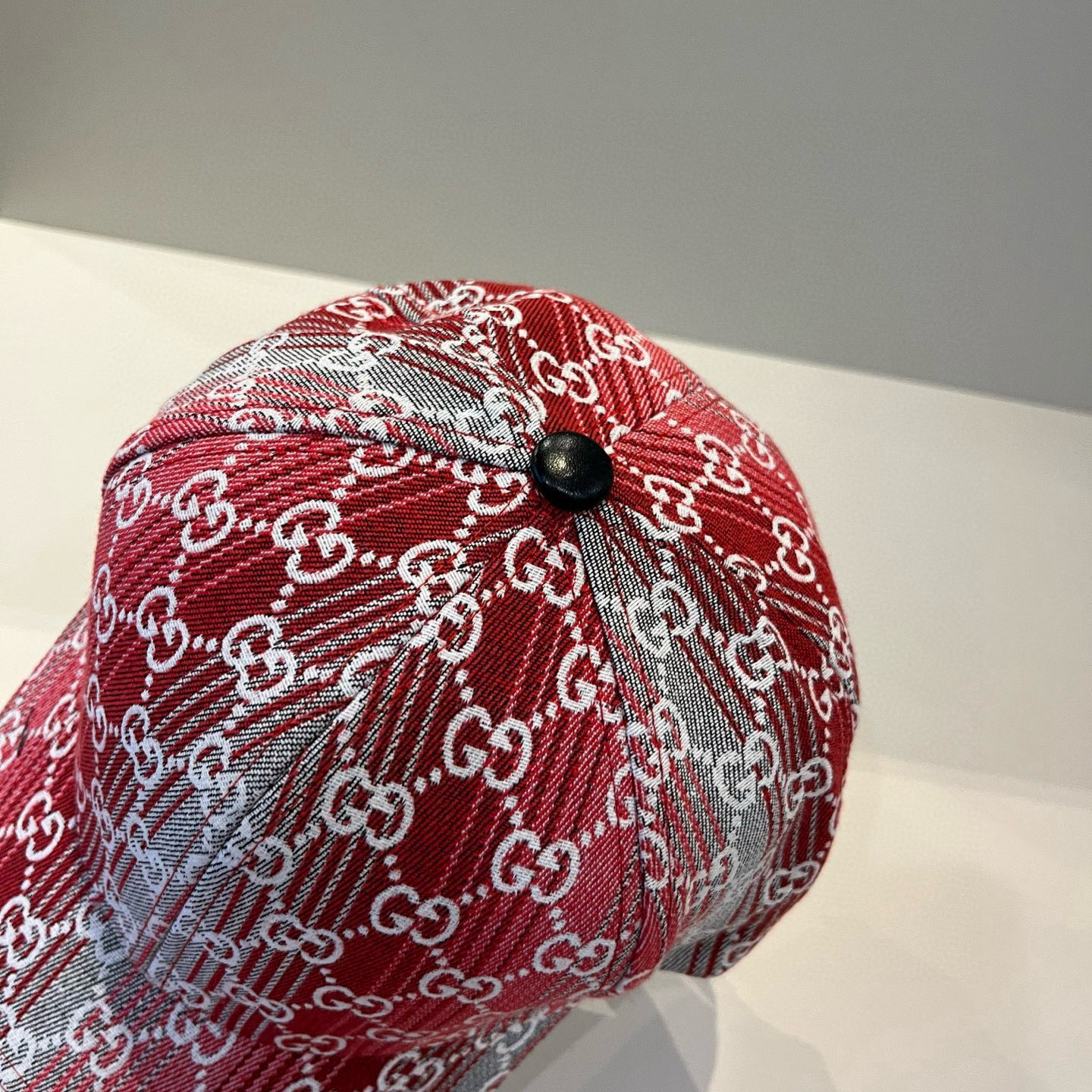  古奇棒球帽♥️GUCCI🧢官网新品，棒球帽，原单品质火爆来袭 。🎩 工艺非常精美 高档大气上档次！低调