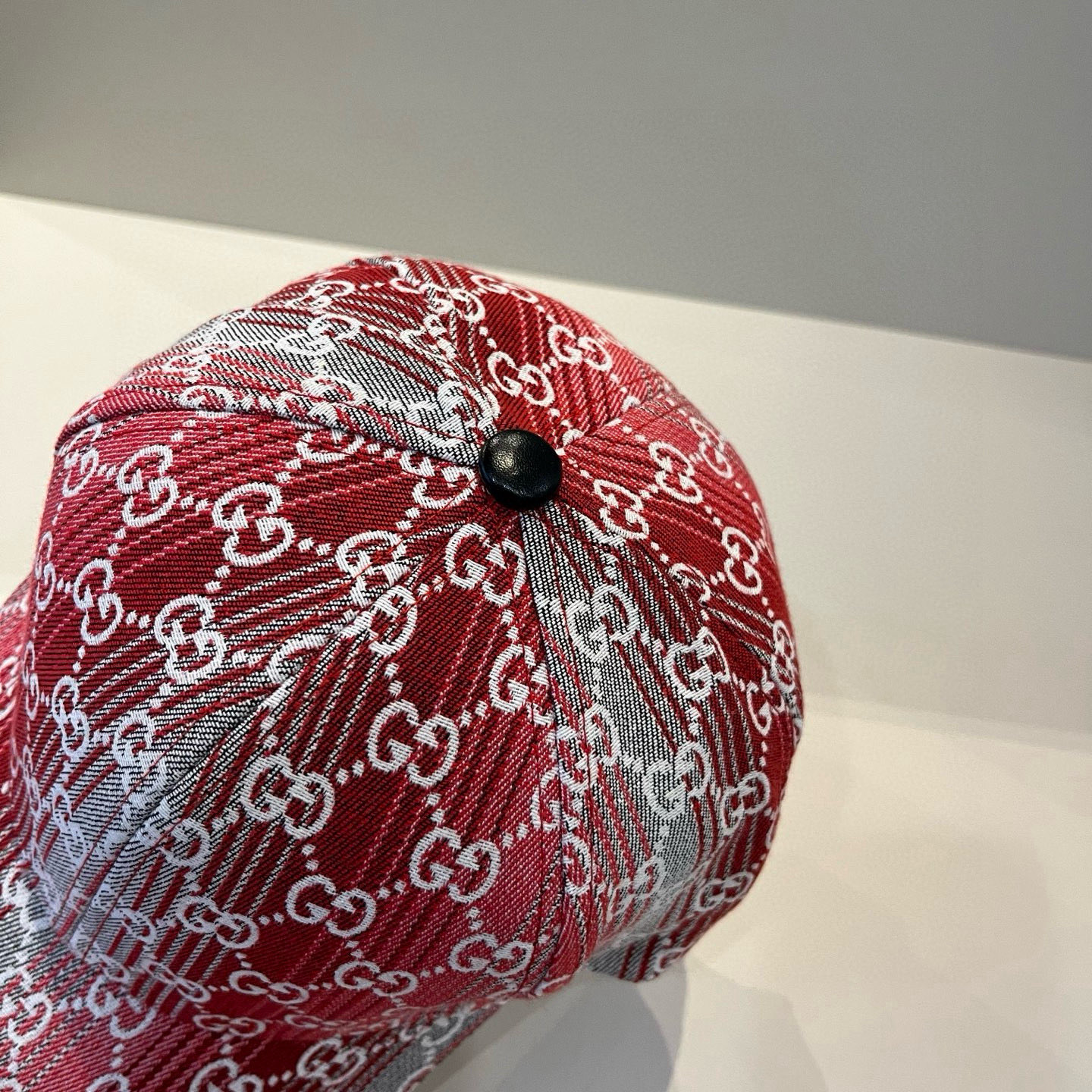  古奇棒球帽♥️GUCCI🧢官网新品，棒球帽，原单品质火爆来袭 。🎩 工艺非常精美 高档大气上档次！低调