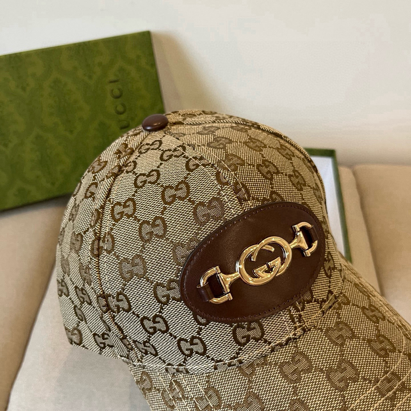  古奇棒球帽♥️GUCCI🧢官网新品，棒球帽，原单品质火爆来袭 。🎩 工艺非常精美 高档大气上档次！低调