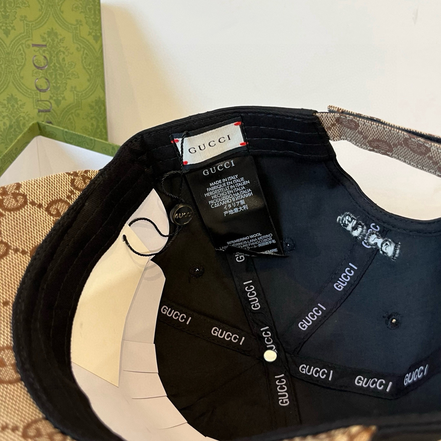  古奇棒球帽♥️GUCCI🧢官网新品，棒球帽，原单品质火爆来袭 。🎩 工艺非常精美 高档大气上档次！低调