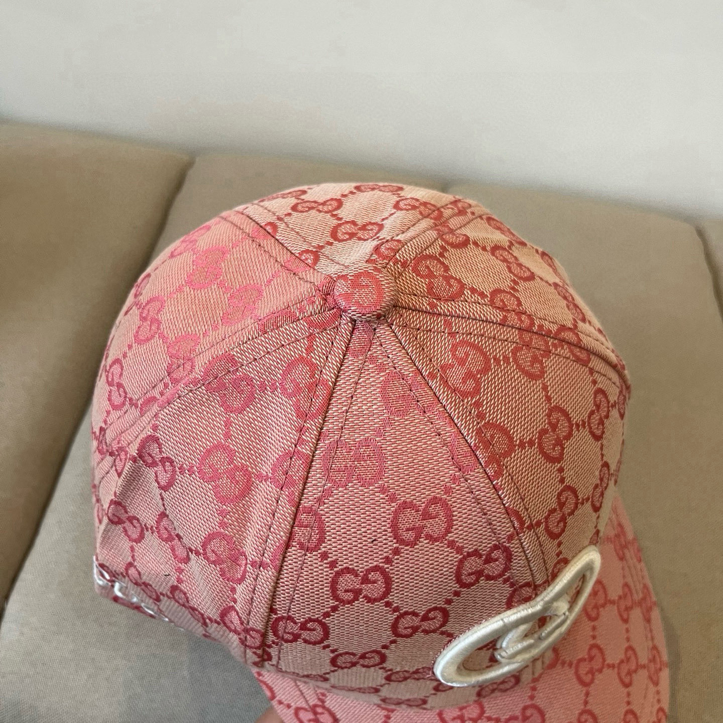  古奇棒球帽♥️GUCCI🧢官网新品，棒球帽，原单品质火爆来袭 。🎩 工艺非常精美 高档大气上档次！低调