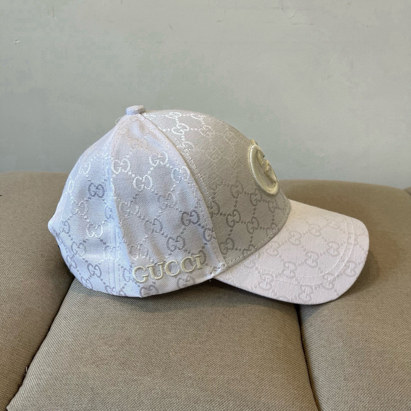  古奇棒球帽♥️GUCCI🧢官网新品，棒球帽，原单品质火爆来袭 。🎩 工艺非常精美 高档大气上档次！低调