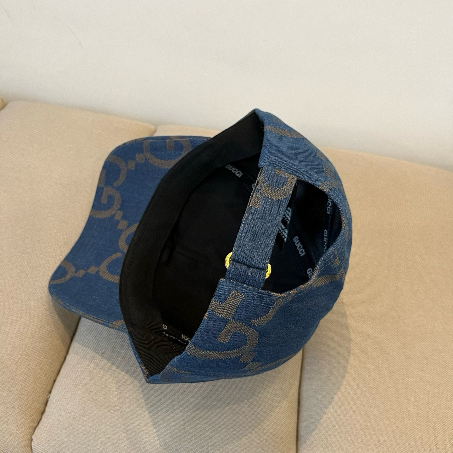  古奇棒球帽♥️GUCCI🧢官网新品，棒球帽，原单品质火爆来袭 。🎩 工艺非常精美 高档大气上档次！低调