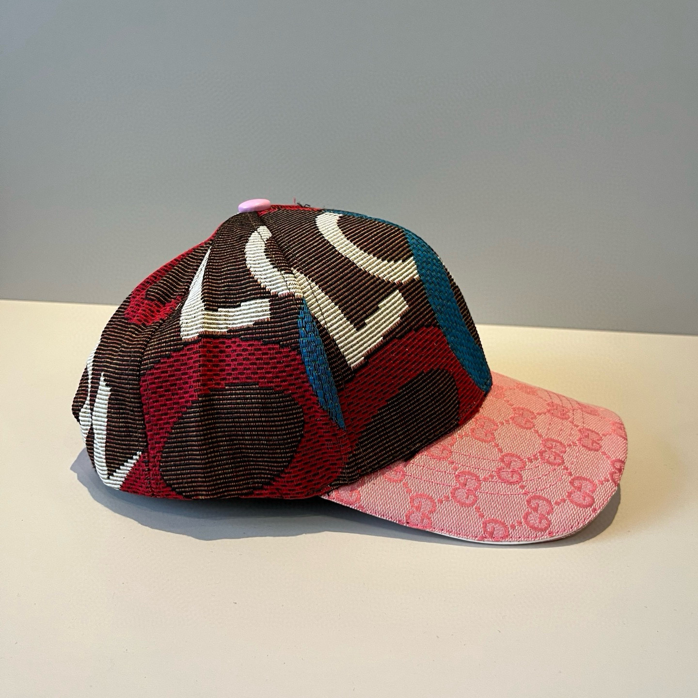  古奇棒球帽♥️GUCCI🧢官网新品，棒球帽，原单品质火爆来袭 。🎩 工艺非常精美 高档大气上档次！低调