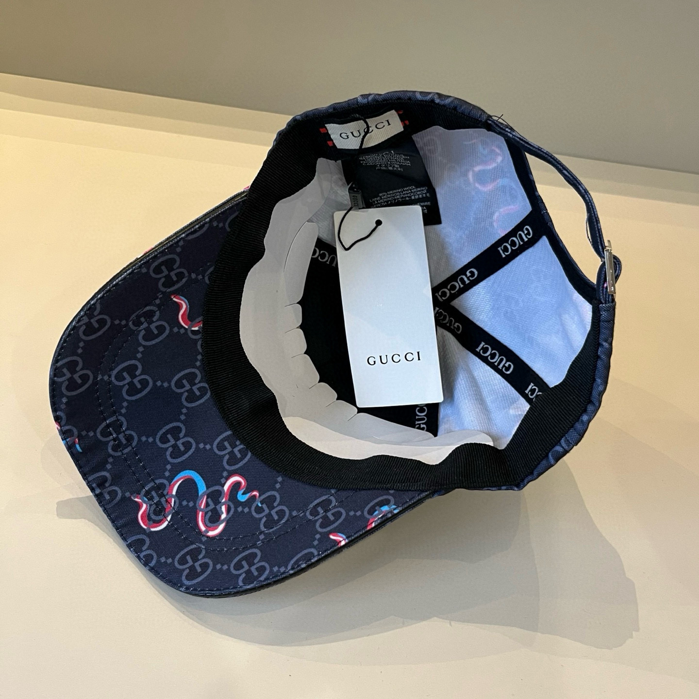  古奇棒球帽♥️GUCCI🧢官网新品，棒球帽，原单品质火爆来袭 。🎩 工艺非常精美 高档大气上档次！低调