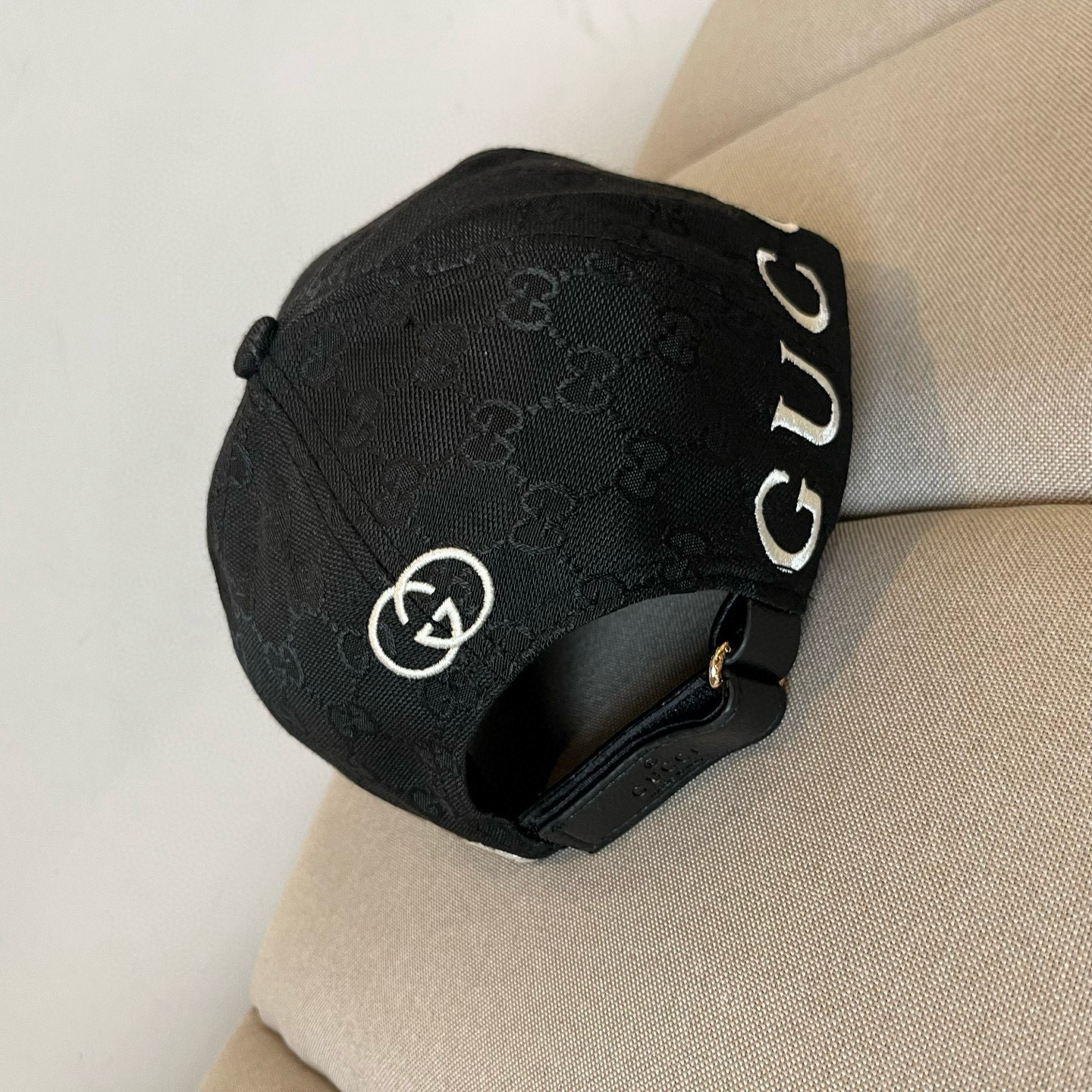  古奇棒球帽♥️GUCCI🧢官网新品，棒球帽，原单品质火爆来袭 。🎩 工艺非常精美 高档大气上档次！低调