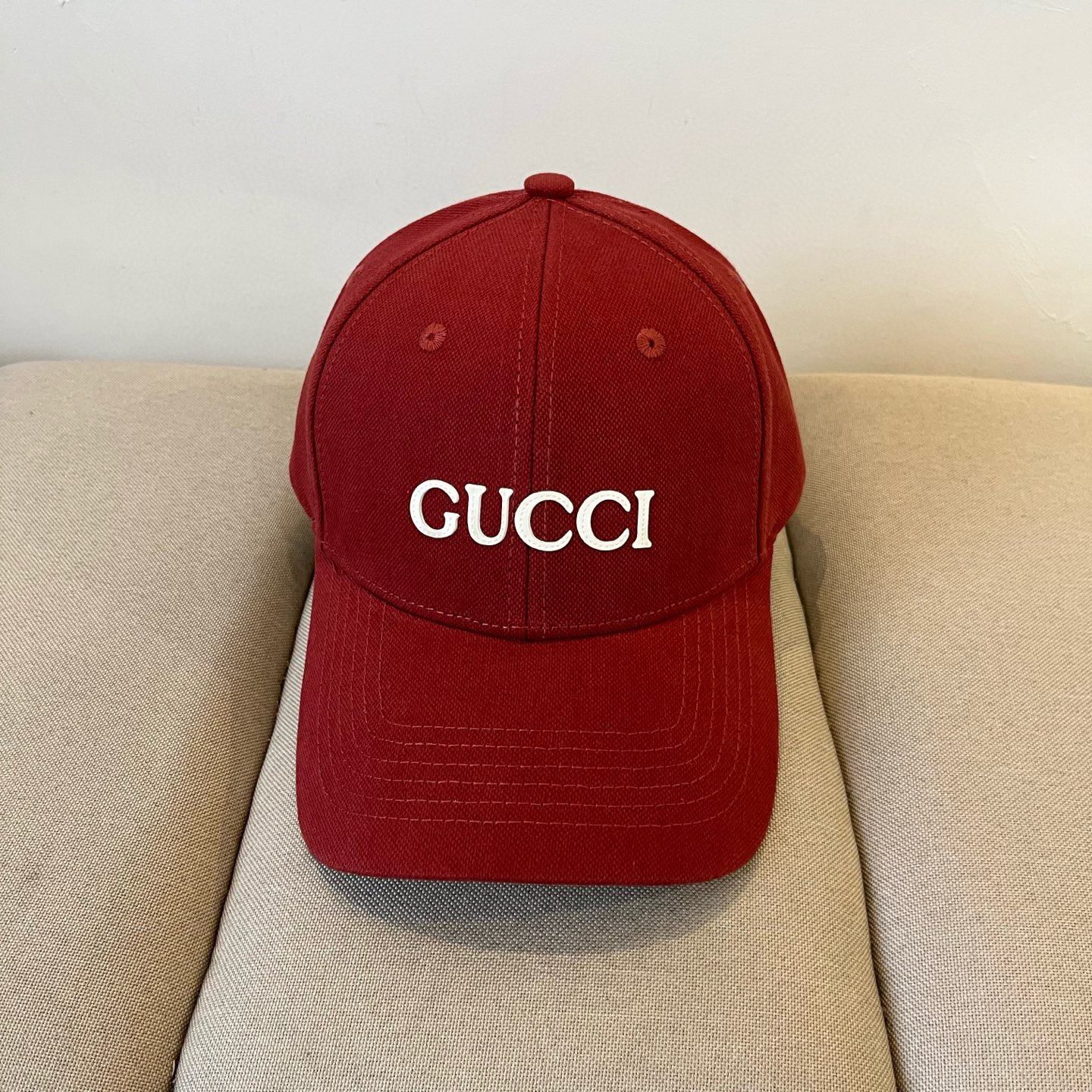  古奇棒球帽♥️GUCCI🧢官网新品，棒球帽，原单品质火爆来袭 。🎩 工艺非常精美 高档大气上档次！低调