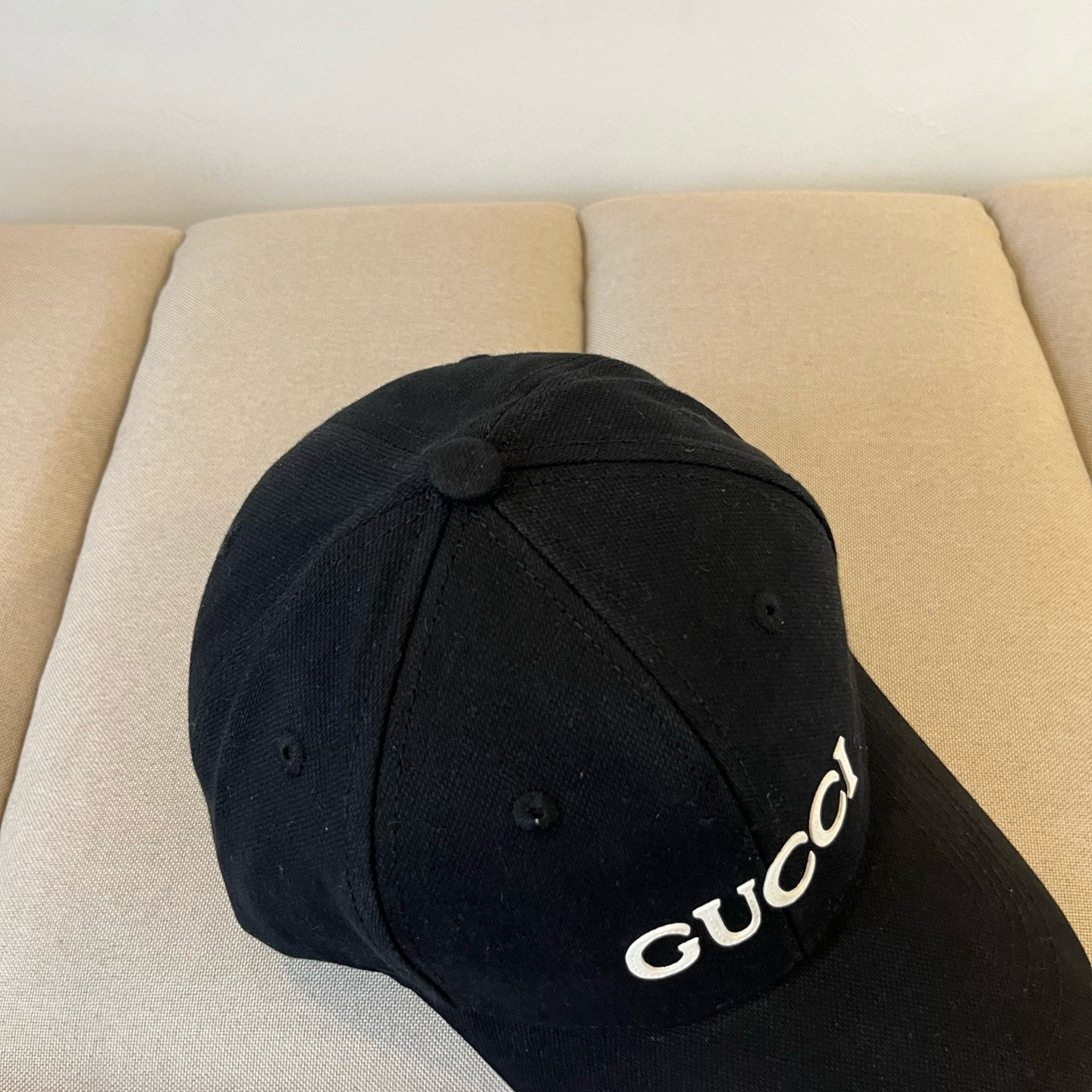  古奇棒球帽♥️GUCCI🧢官网新品，棒球帽，原单品质火爆来袭 。🎩 工艺非常精美 高档大气上档次！低调