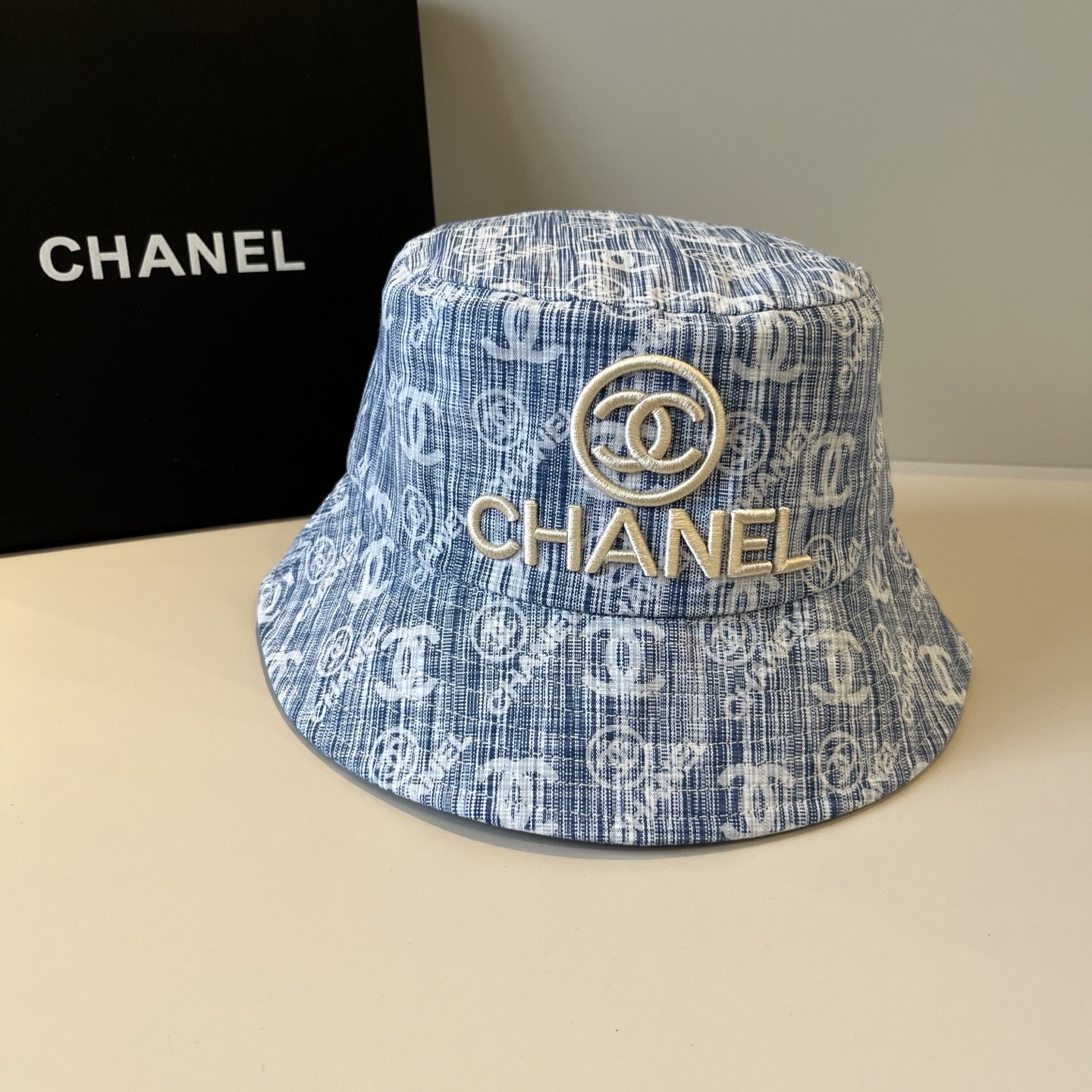 NO:348708,Chanel CHANEL new product fisherman hat, Xiaoxiang classic simple, fashionable and casual design New product hat straw hat fisherman hat baseball hat, hat, chanel, chanel, espadrilles, hats香奈儿CHANEL 新品渔夫帽,小香经典简约,时尚休闲设计 跑量新品帽子草帽渔夫帽棒球帽,帽子,chanel,chanel,espadrilles,hats,hat