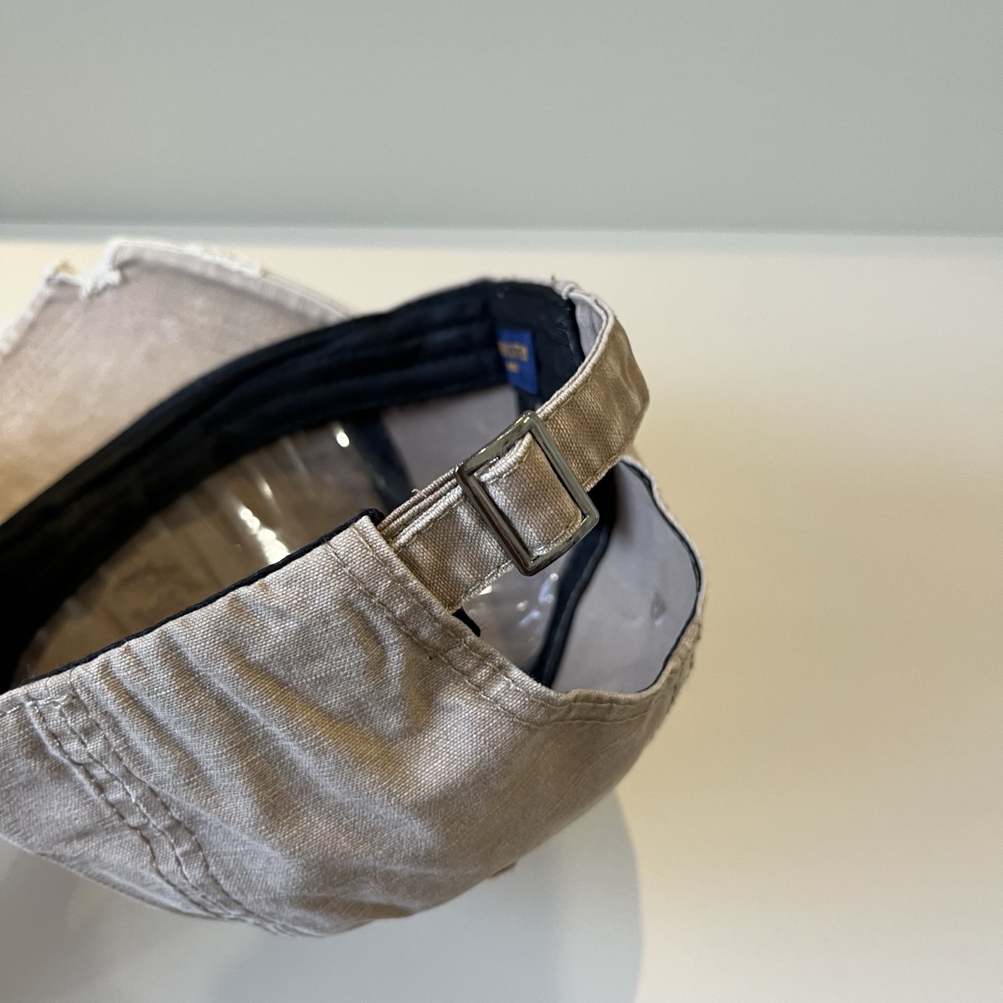 🧢路易威登棒球帽 LouisVuitton😍新款LV棒球帽，重工打造♥️高端大气，百搭款🤗男女通用！跑量