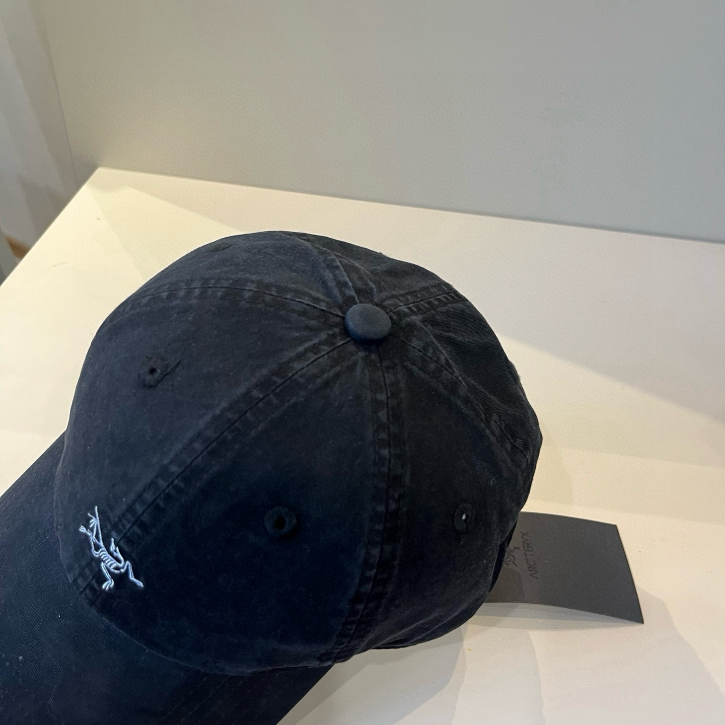 【始祖鸟】2025春款新款简约棒球帽，新款出货，大牌款超好搭配，赶紧入手！