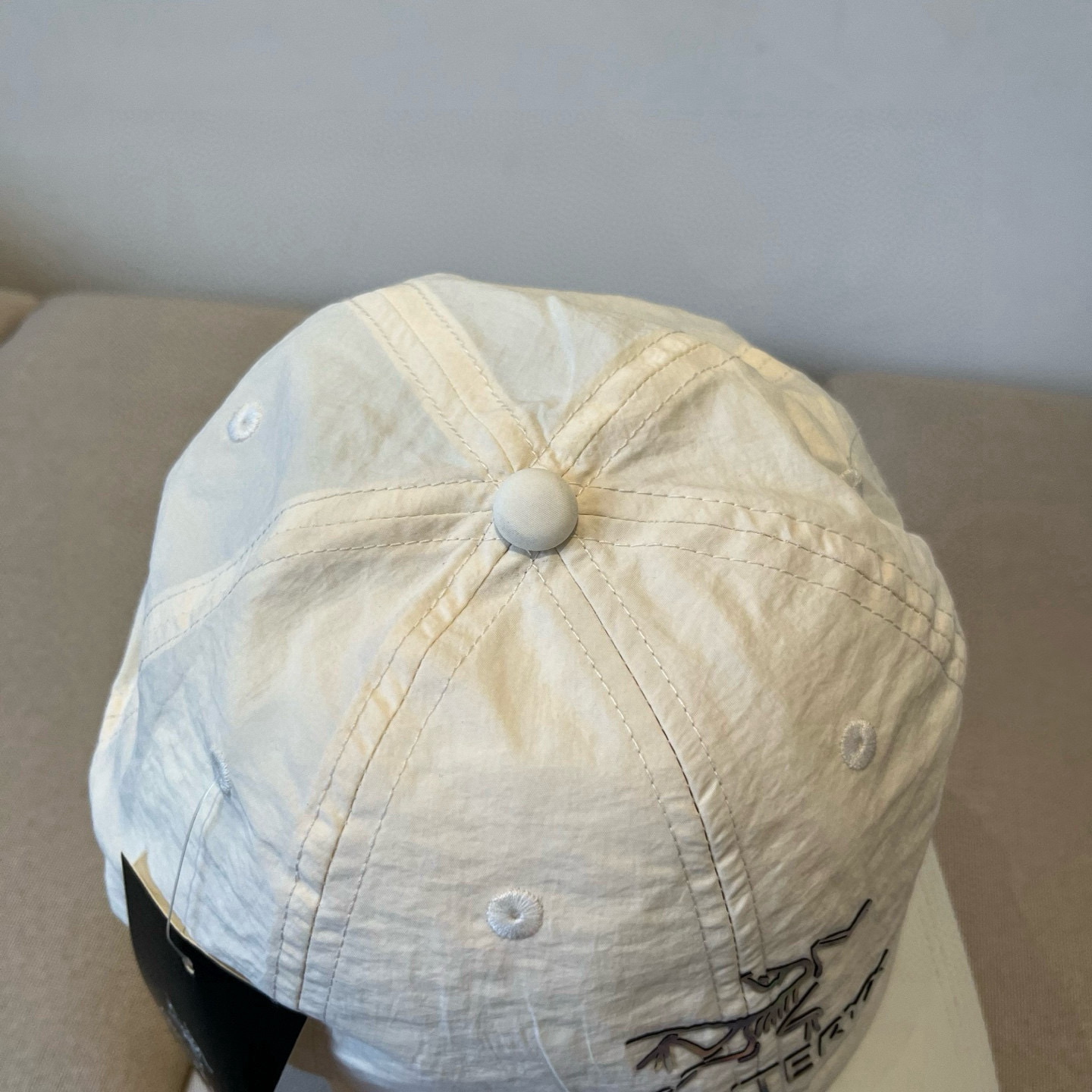 【始祖鸟】2025春款新款简约棒球帽，新款出货，大牌款超好搭配，赶紧入手！