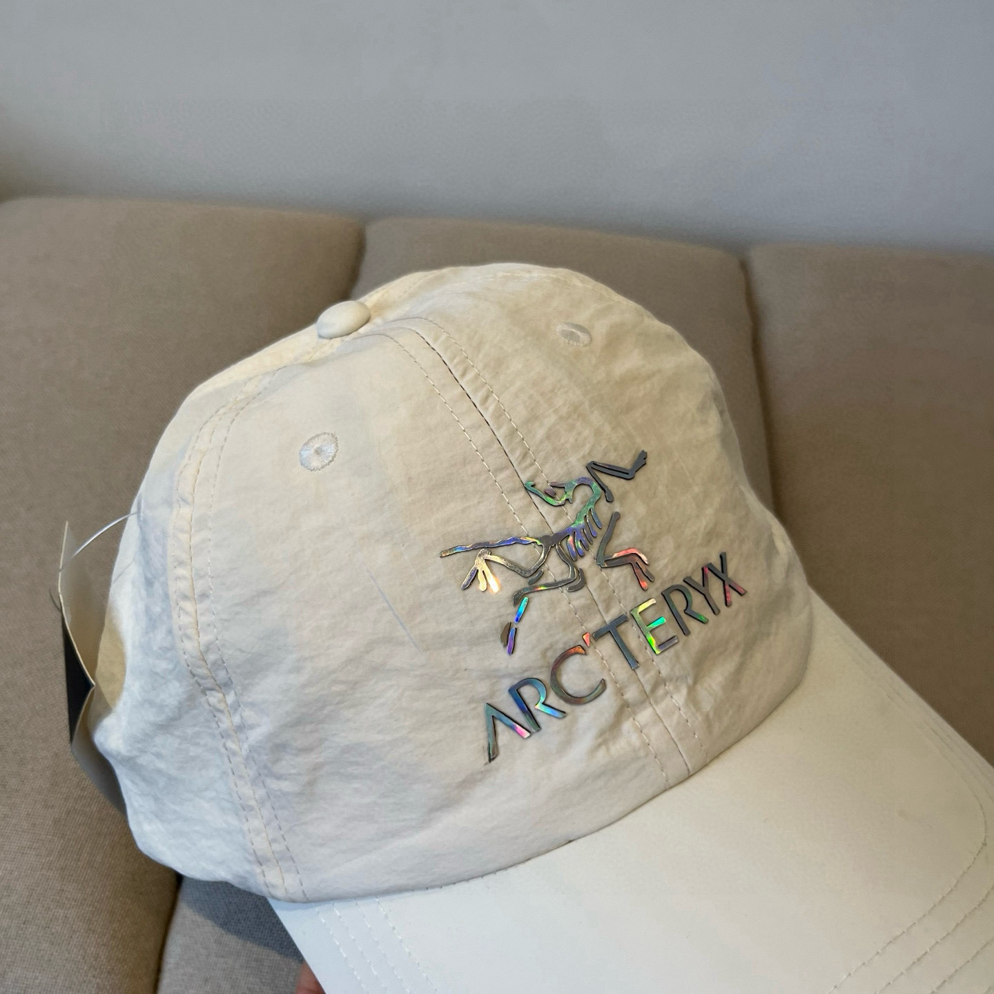 【始祖鸟】2025春款新款简约棒球帽，新款出货，大牌款超好搭配，赶紧入手！