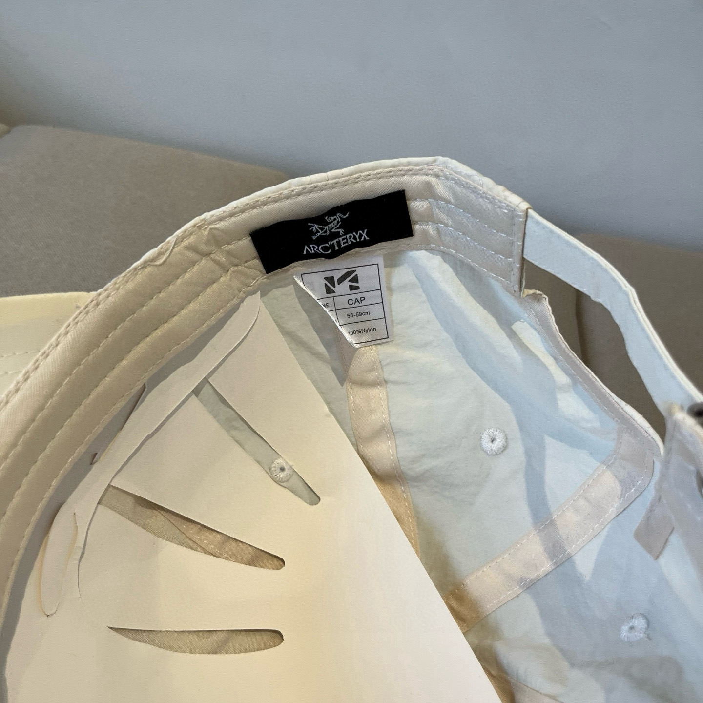 【始祖鸟】2025春款新款简约棒球帽，新款出货，大牌款超好搭配，赶紧入手！