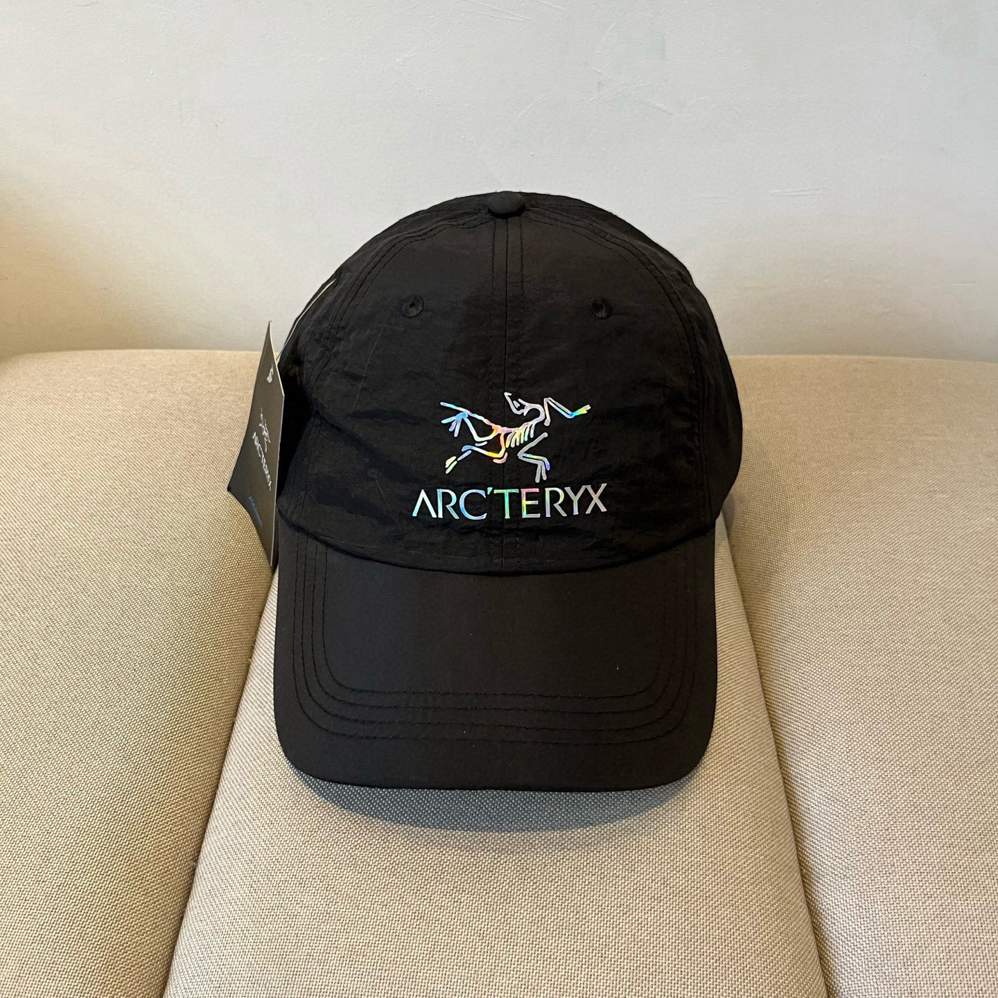 【始祖鸟】2025春款新款简约棒球帽，新款出货，大牌款超好搭配，赶紧入手！