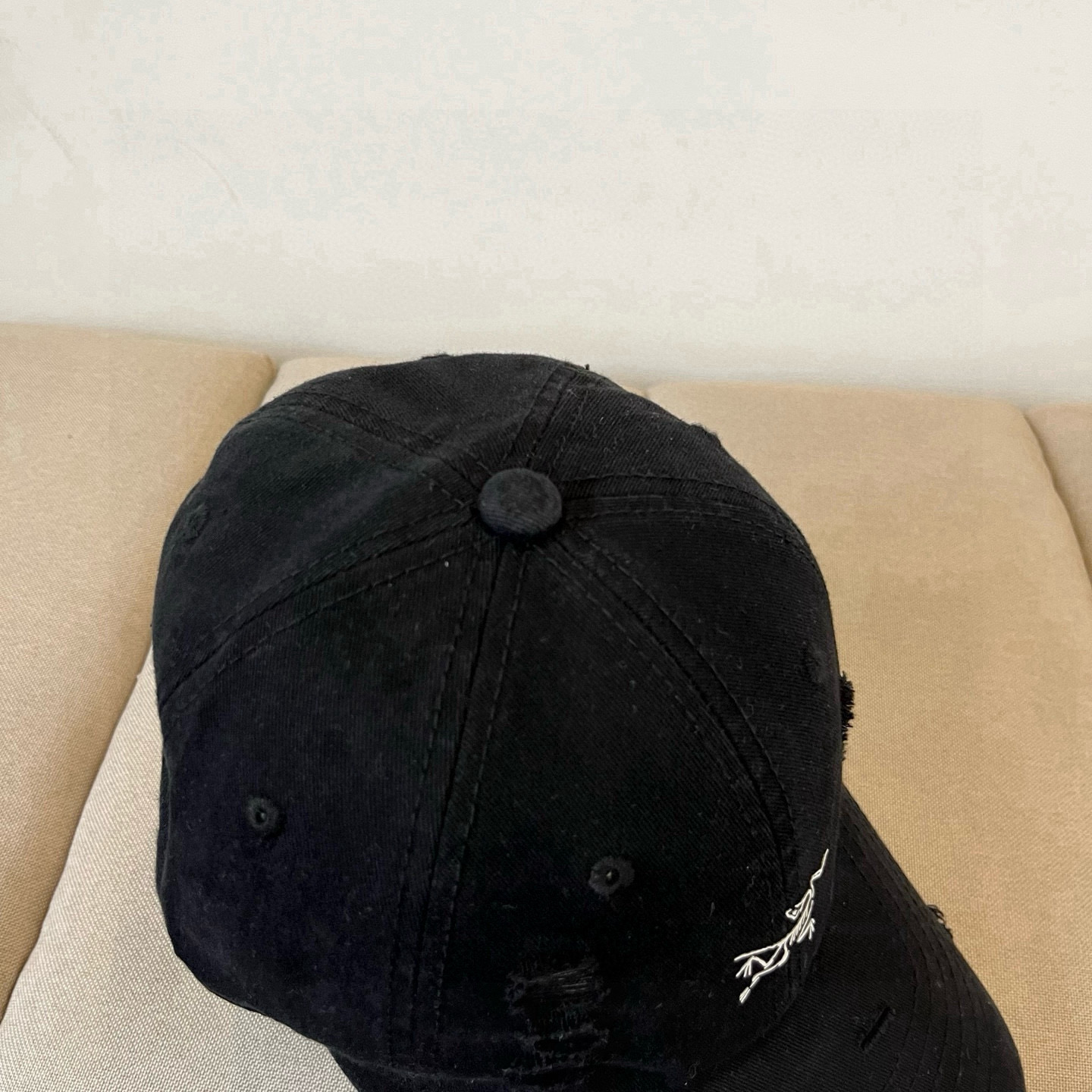 【始祖鸟】2025春款新款简约棒球帽，新款出货，大牌款超好搭配，赶紧入手！