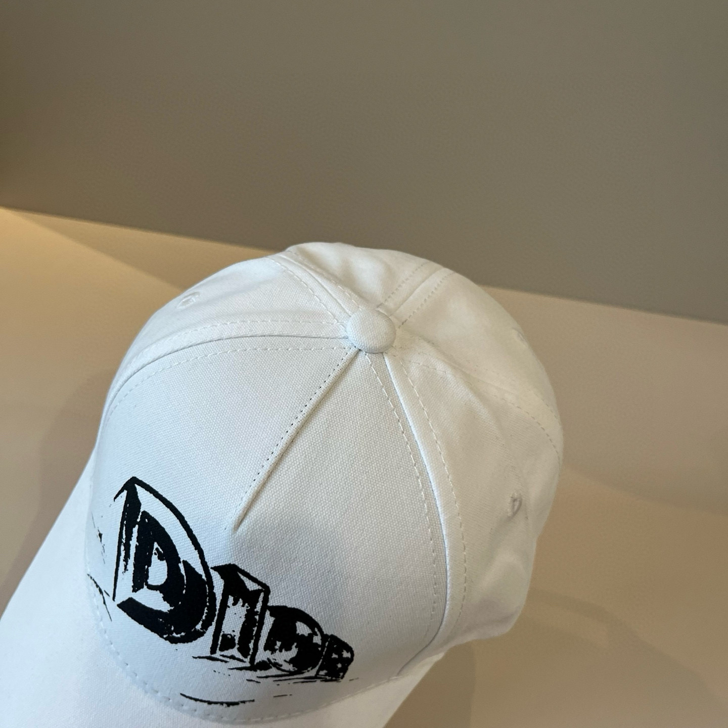 【DIOR迪奥】新款走量简约棒球帽🧢，新款出货，大牌款超好搭配，赶紧入手！