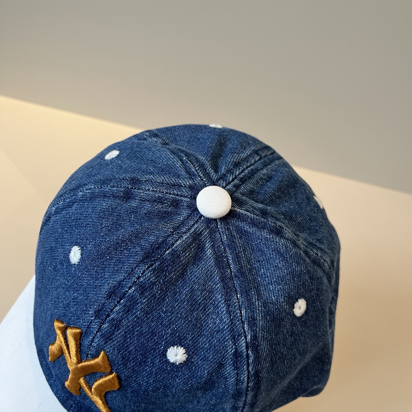  新品ꫛꫀꪝ ❥——❤专柜品质，细节就是完美
MLB拼接新款 官网步上新Ny🧢，代购版本 质量看细节好！