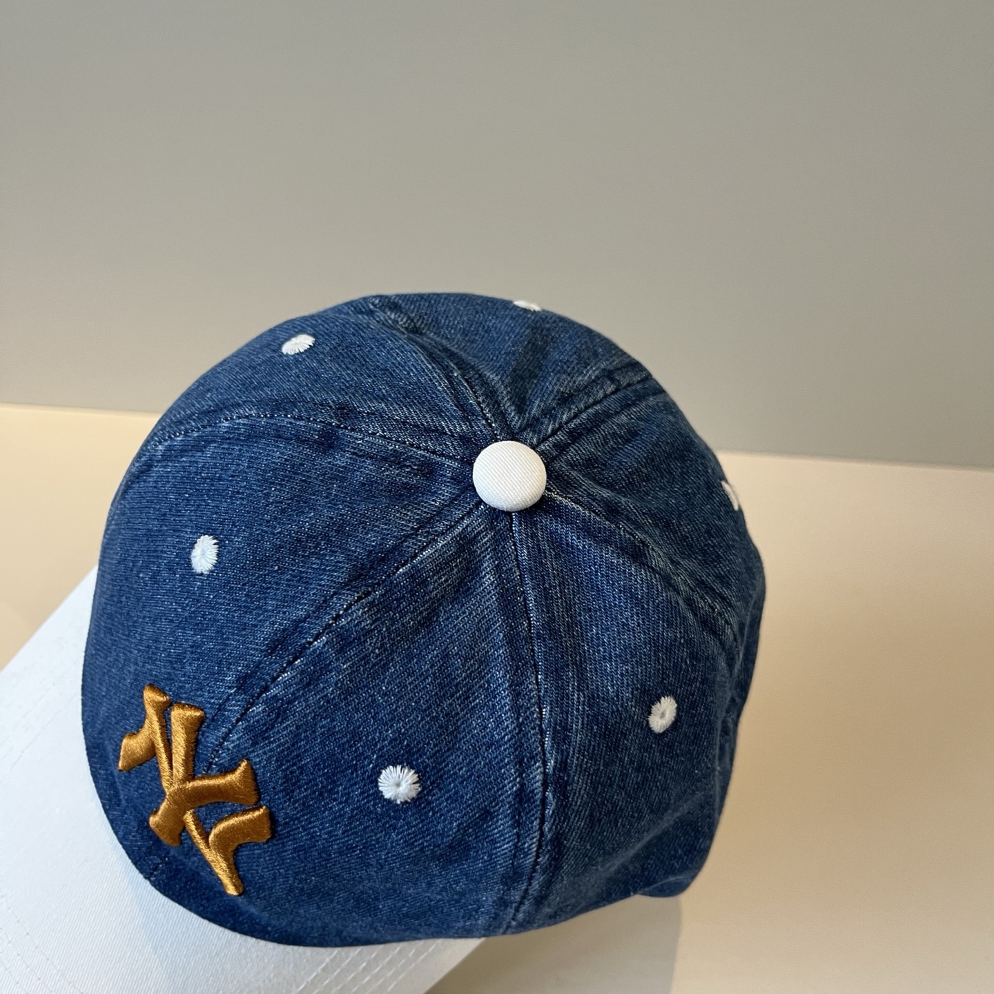  新品ꫛꫀꪝ ❥——❤专柜品质，细节就是完美
MLB拼接新款 官网步上新Ny🧢，代购版本 质量看细节好！