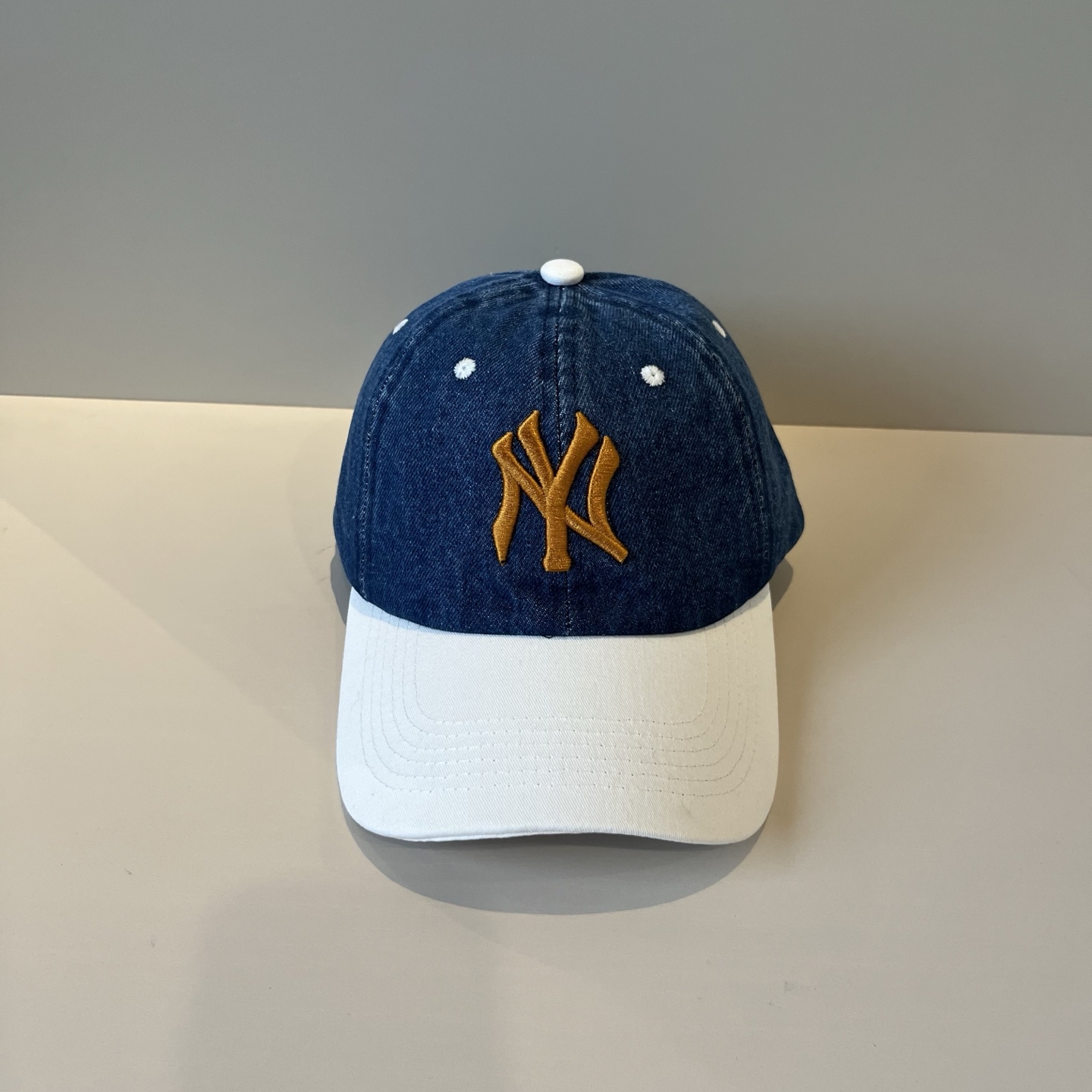  新品ꫛꫀꪝ ❥——❤专柜品质，细节就是完美
MLB拼接新款 官网步上新Ny🧢，代购版本 质量看细节好！