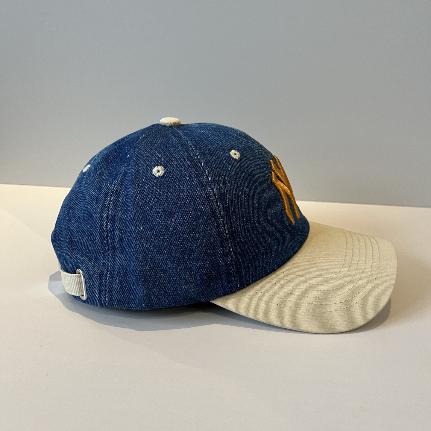  新品ꫛꫀꪝ ❥——❤专柜品质，细节就是完美
MLB拼接新款 官网步上新Ny🧢，代购版本 质量看细节好！