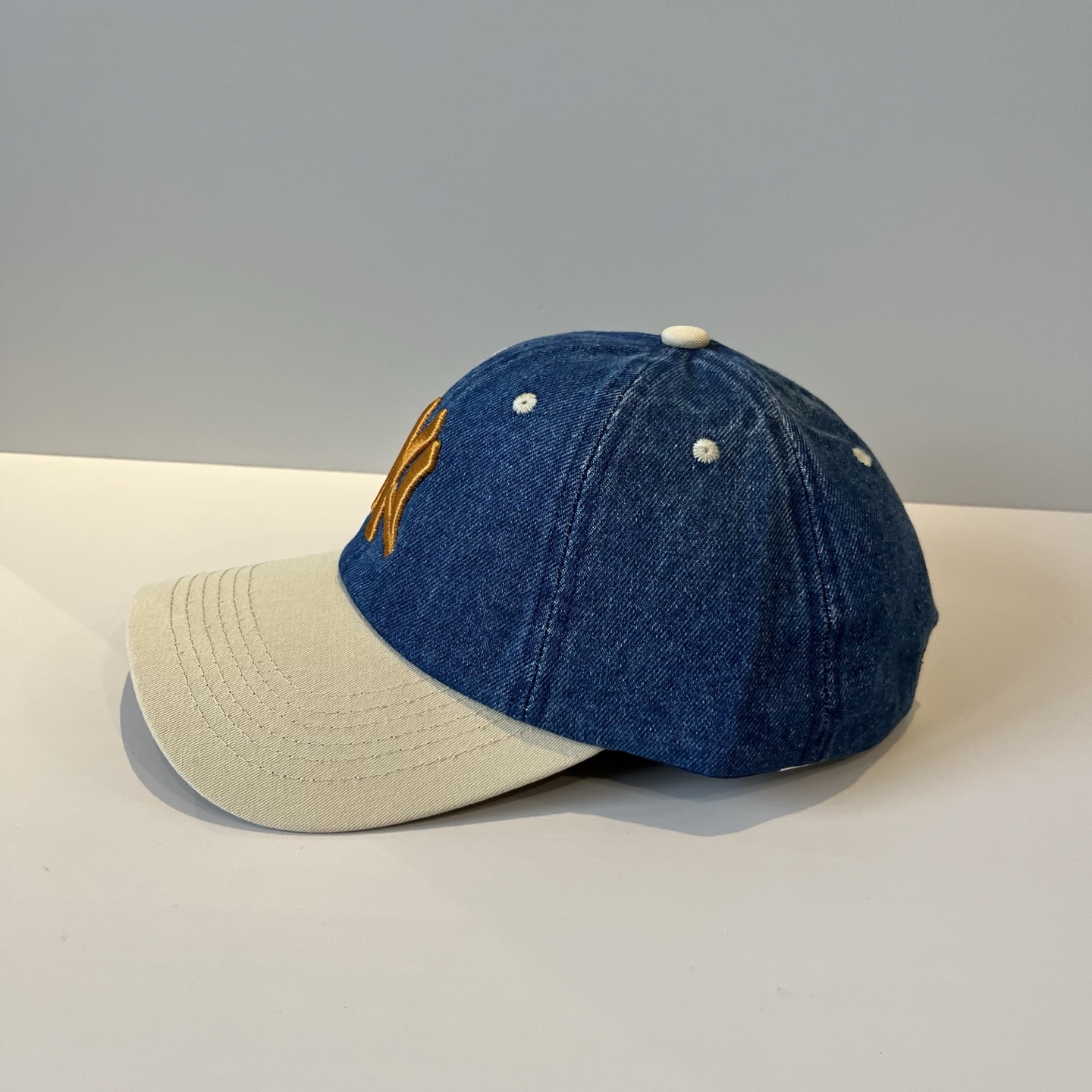  新品ꫛꫀꪝ ❥——❤专柜品质，细节就是完美
MLB拼接新款 官网步上新Ny🧢，代购版本 质量看细节好！