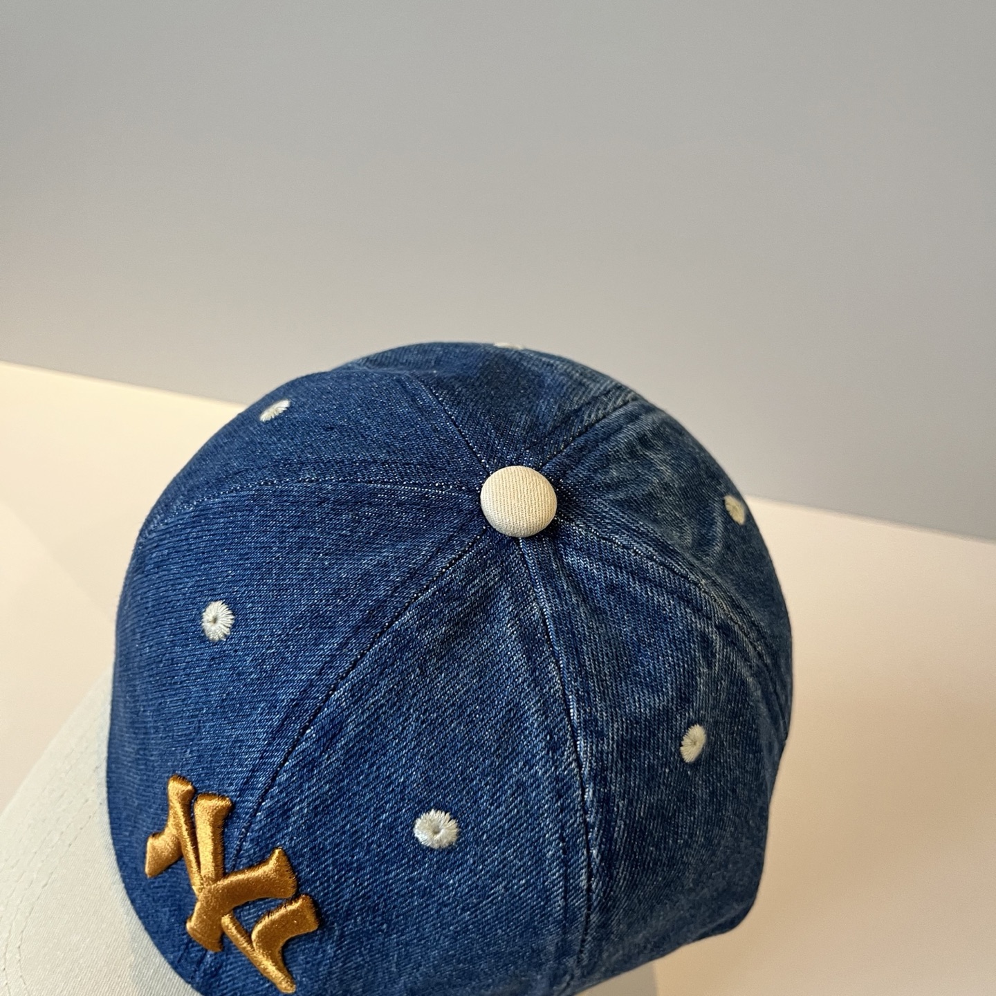  新品ꫛꫀꪝ ❥——❤专柜品质，细节就是完美
MLB拼接新款 官网步上新Ny🧢，代购版本 质量看细节好！