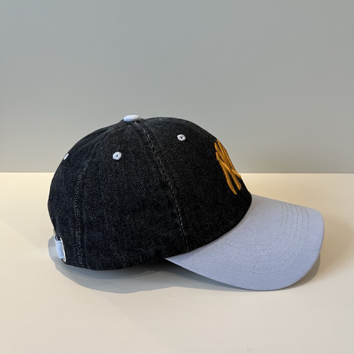  新品ꫛꫀꪝ ❥——❤专柜品质，细节就是完美
MLB拼接新款 官网步上新Ny🧢，代购版本 质量看细节好！