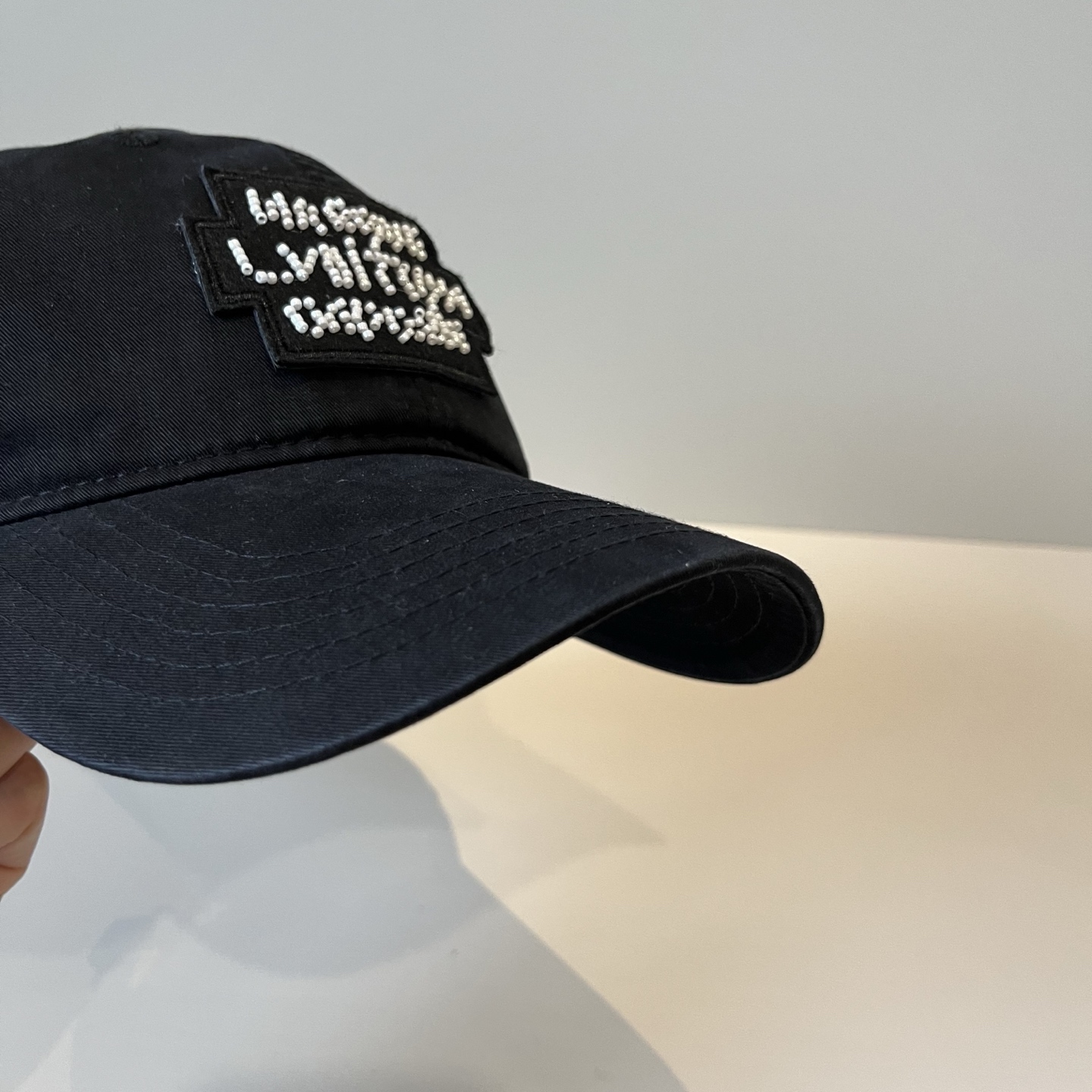 🧢路易威登棒球帽 LouisVuitton😍新款LV棒球帽，重工打造♥️高端大气，百搭款🤗男女通用！跑量