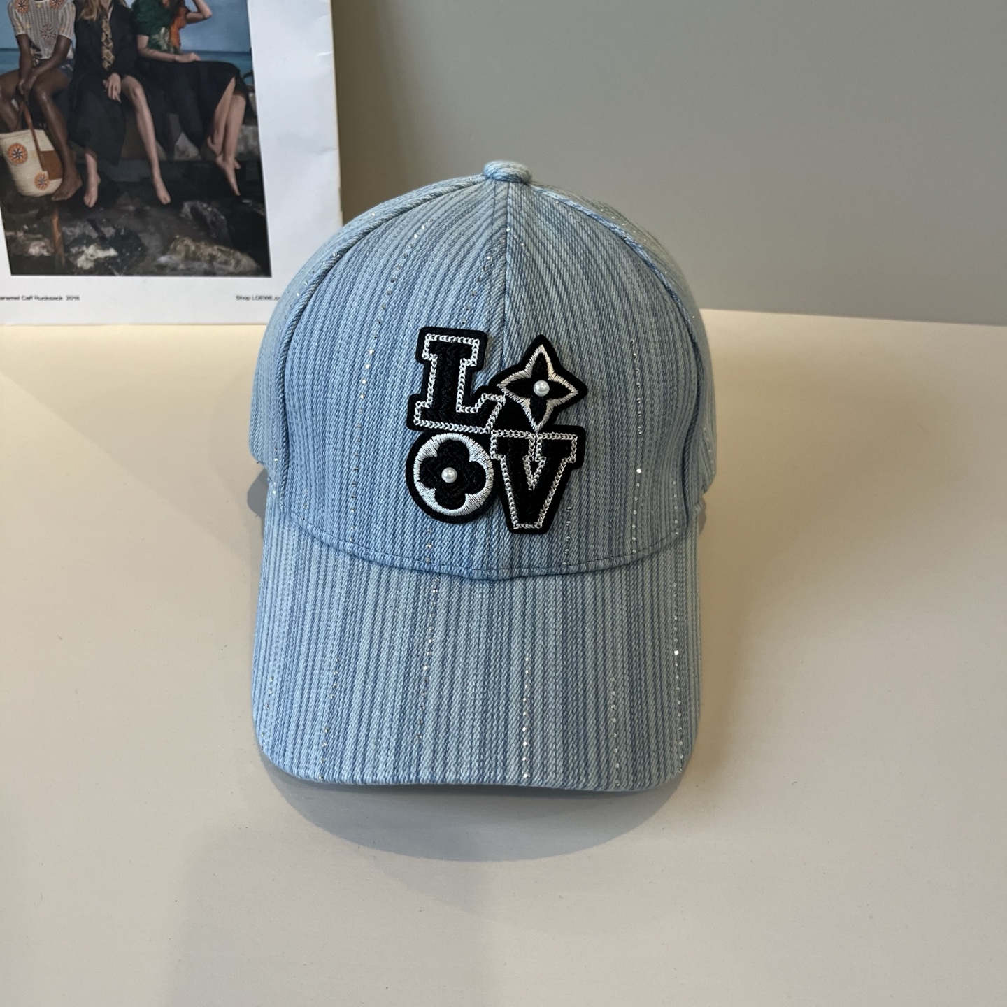 🧢路易威登棒球帽 LouisVuitton😍新款LV棒球帽，重工打造♥️高端大气，百搭款🤗男女通用！跑量