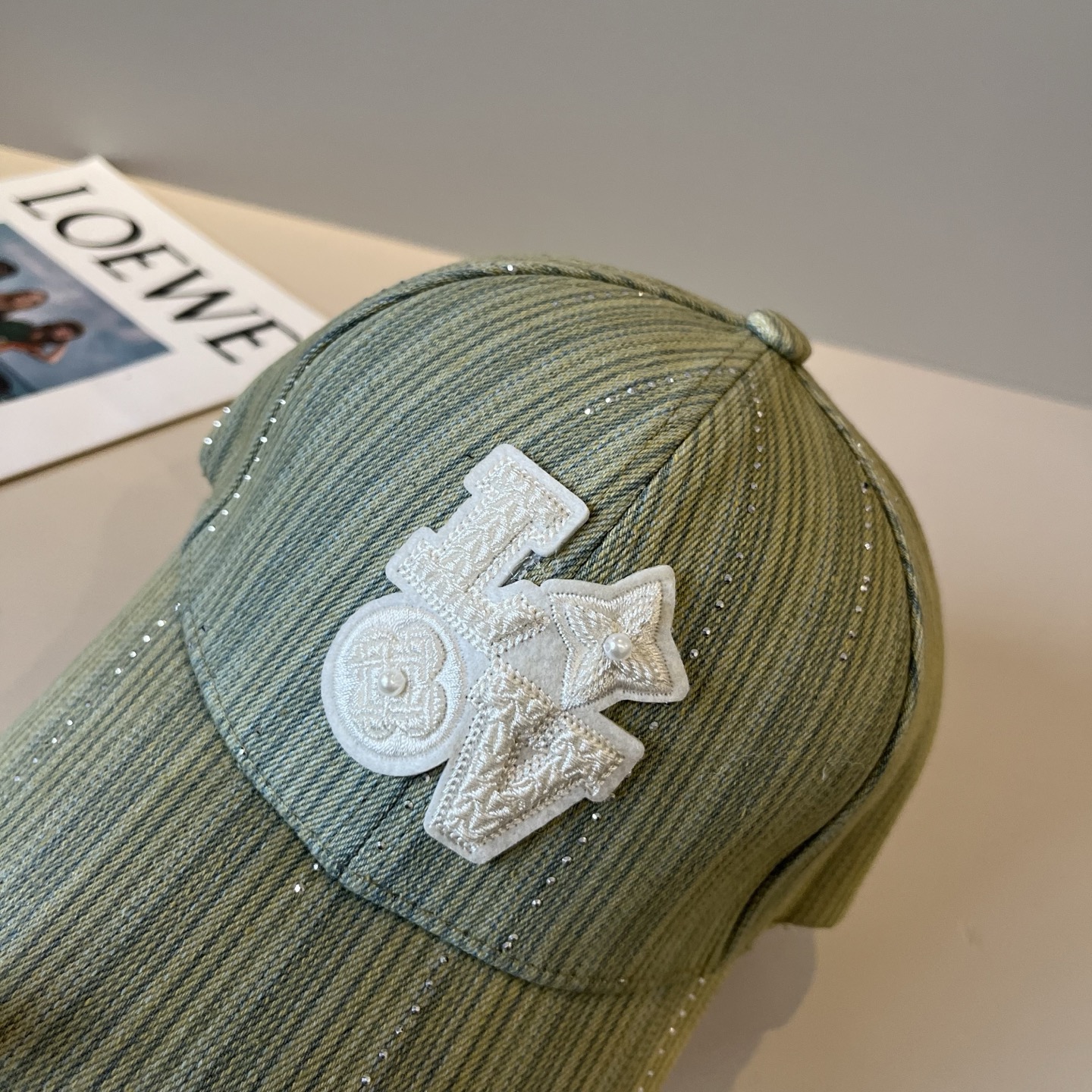 🧢路易威登棒球帽 LouisVuitton😍新款LV棒球帽，重工打造♥️高端大气，百搭款🤗男女通用！跑量