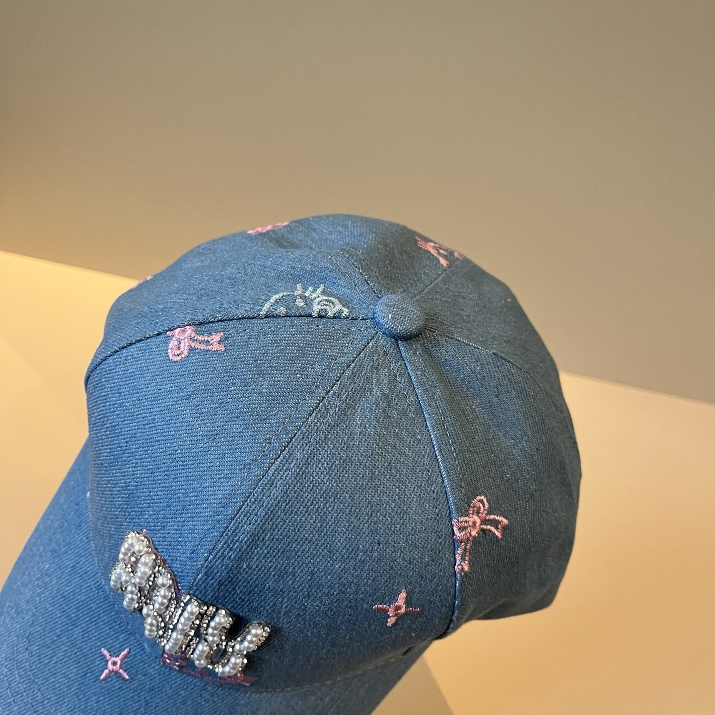  谬谬miumiu 原单春夏新款棒球帽，正品开模订制，原版做工细致质量超赞！