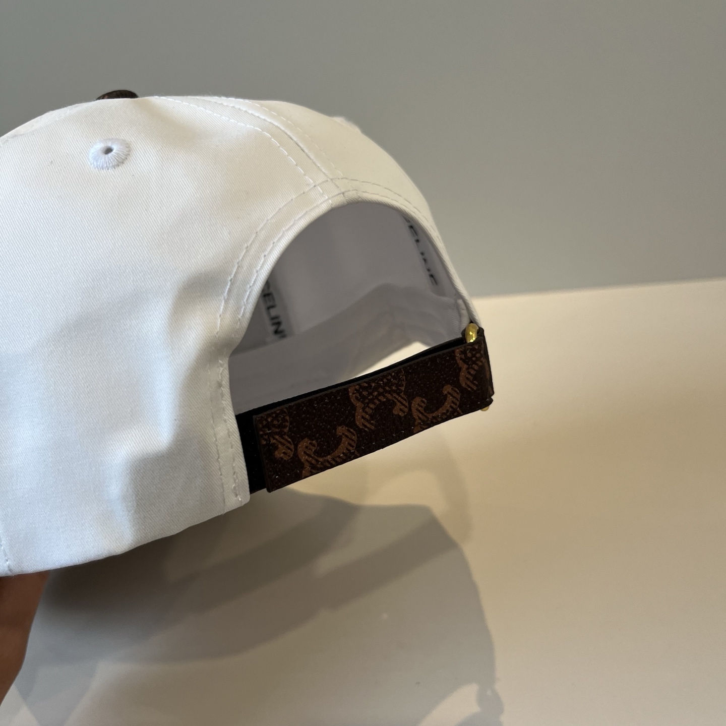 【CELINE赛琳】新款经典休闲潮流款 棒球帽🧢日韩风格，随便搭配都超好看！出门旅游，绝对要入手的一款