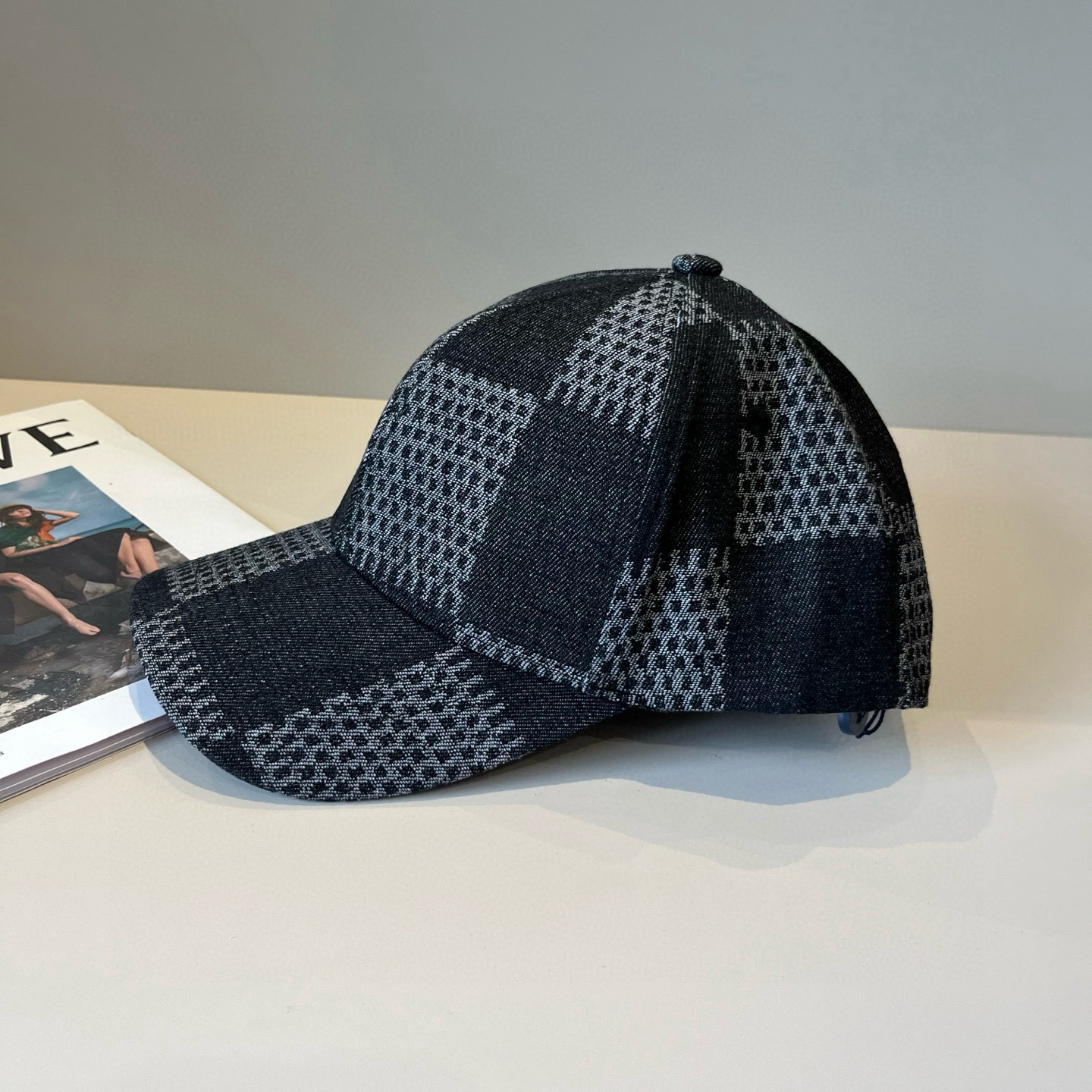 🧢路易威登棒球帽 LouisVuitton😍新款LV棒球帽，重工打造♥️高端大气，百搭款🤗男女通用！跑量