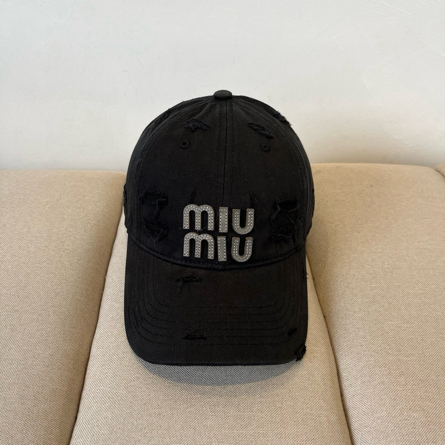  谬谬miumiu 原单春夏新款棒球帽，正品开模订制，原版做工细致质量超赞！