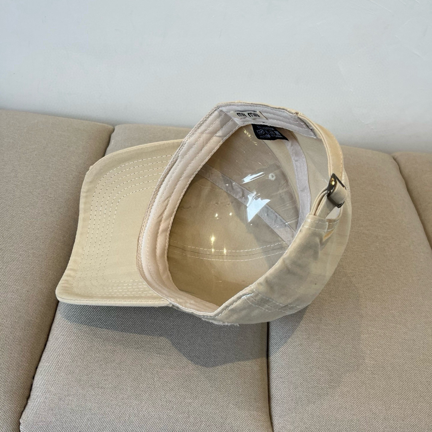  谬谬miumiu 原单春夏新款棒球帽，正品开模订制，原版做工细致质量超赞！