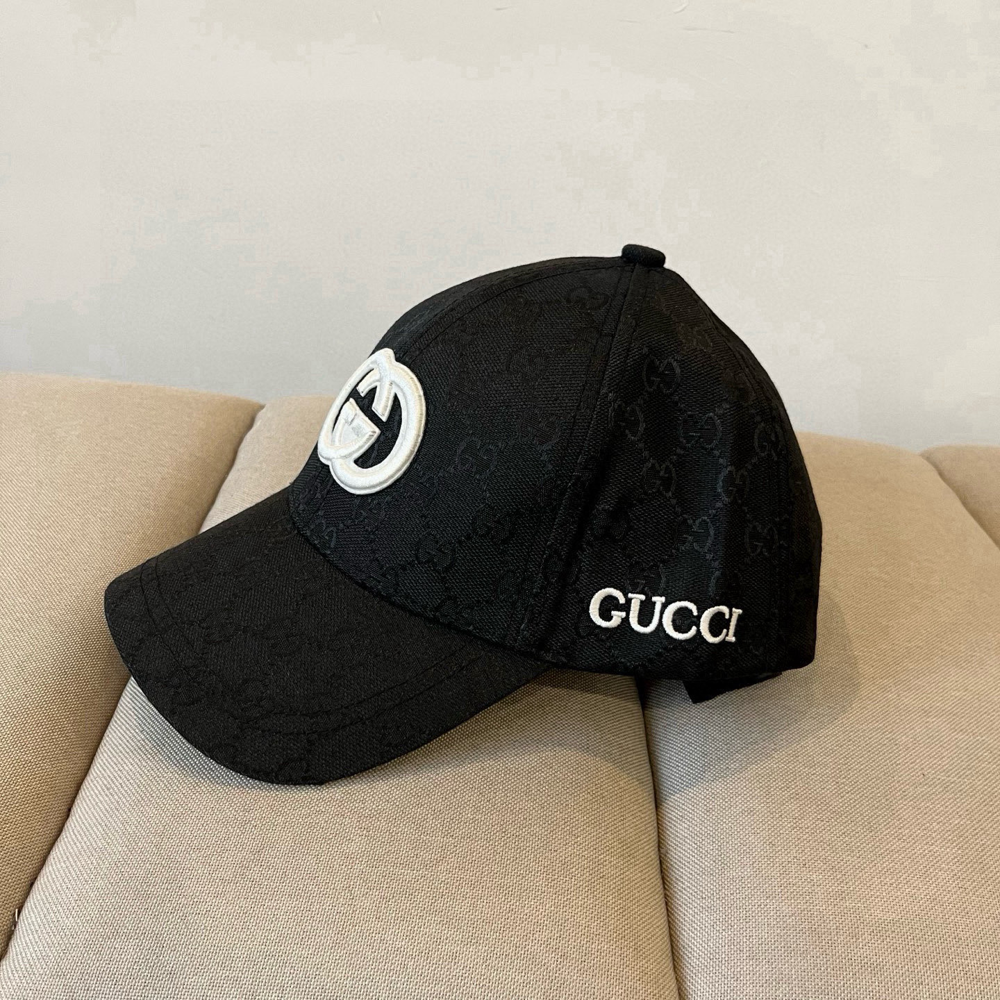  古奇棒球帽♥️GUCCI🧢官网新品，棒球帽，原单品质火爆来袭 。🎩 工艺非常精美 高档大气上档次！低调